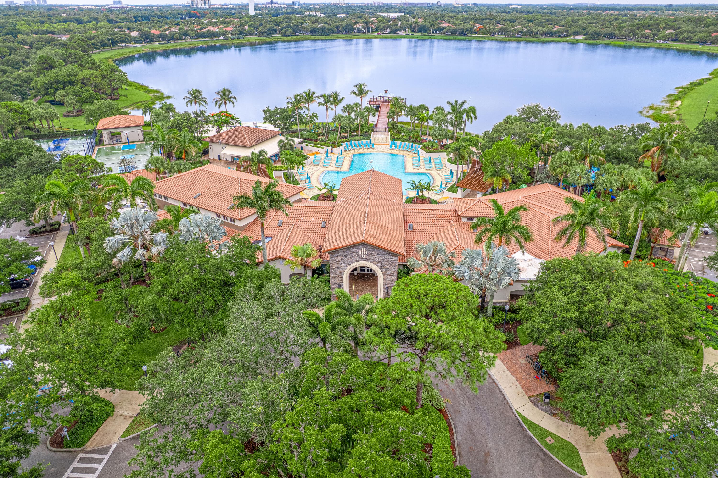 946 Mill Creek Palm Beach Gardens FL 33410 — thumbnail 46 of 73