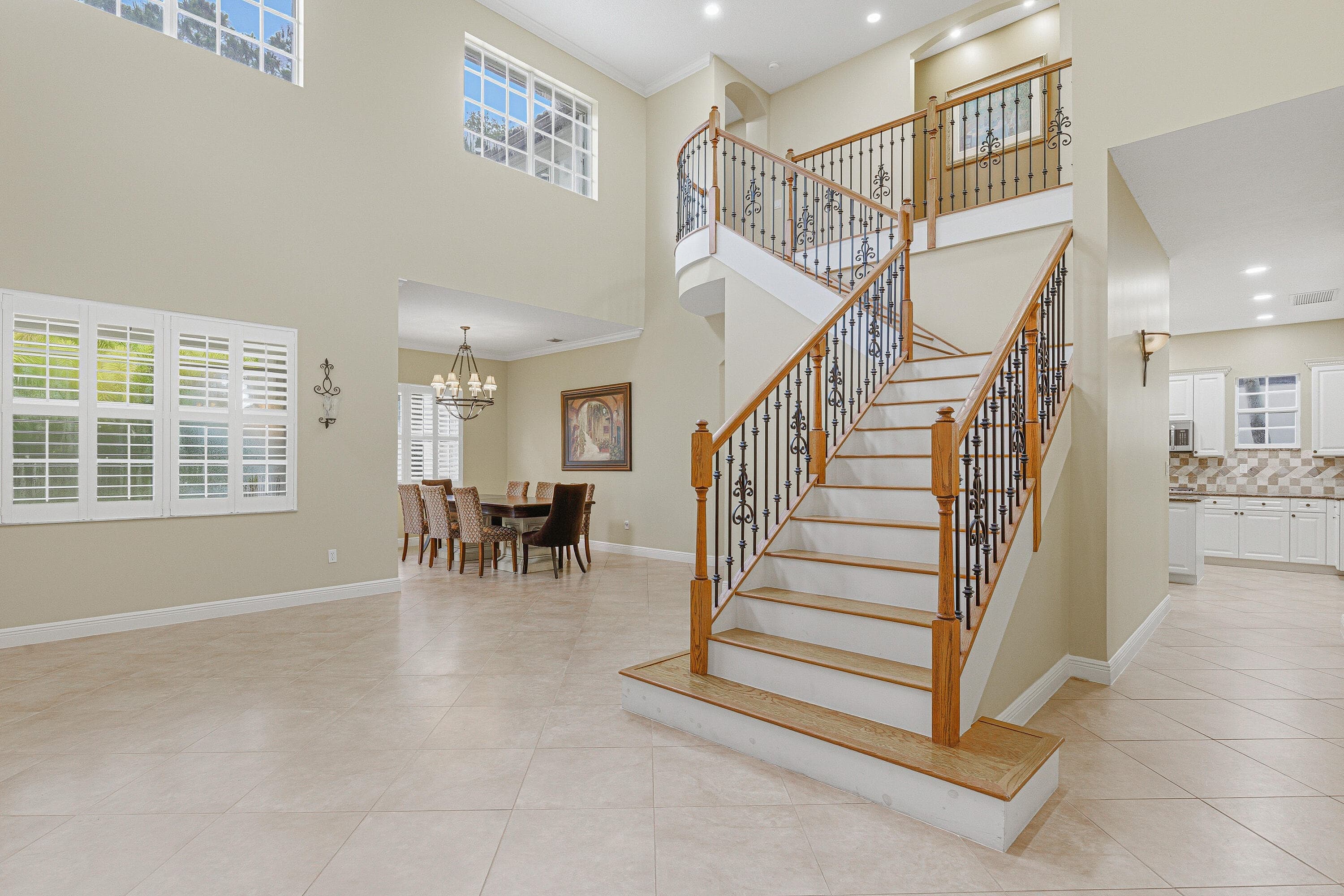 946 Mill Creek Palm Beach Gardens FL 33410 — thumbnail 4 of 73