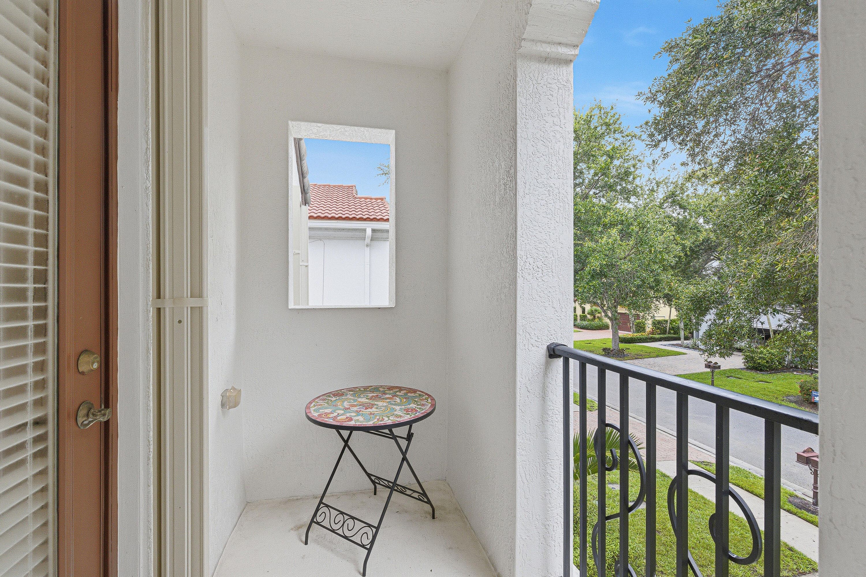 946 Mill Creek Palm Beach Gardens FL 33410 — thumbnail 36 of 73