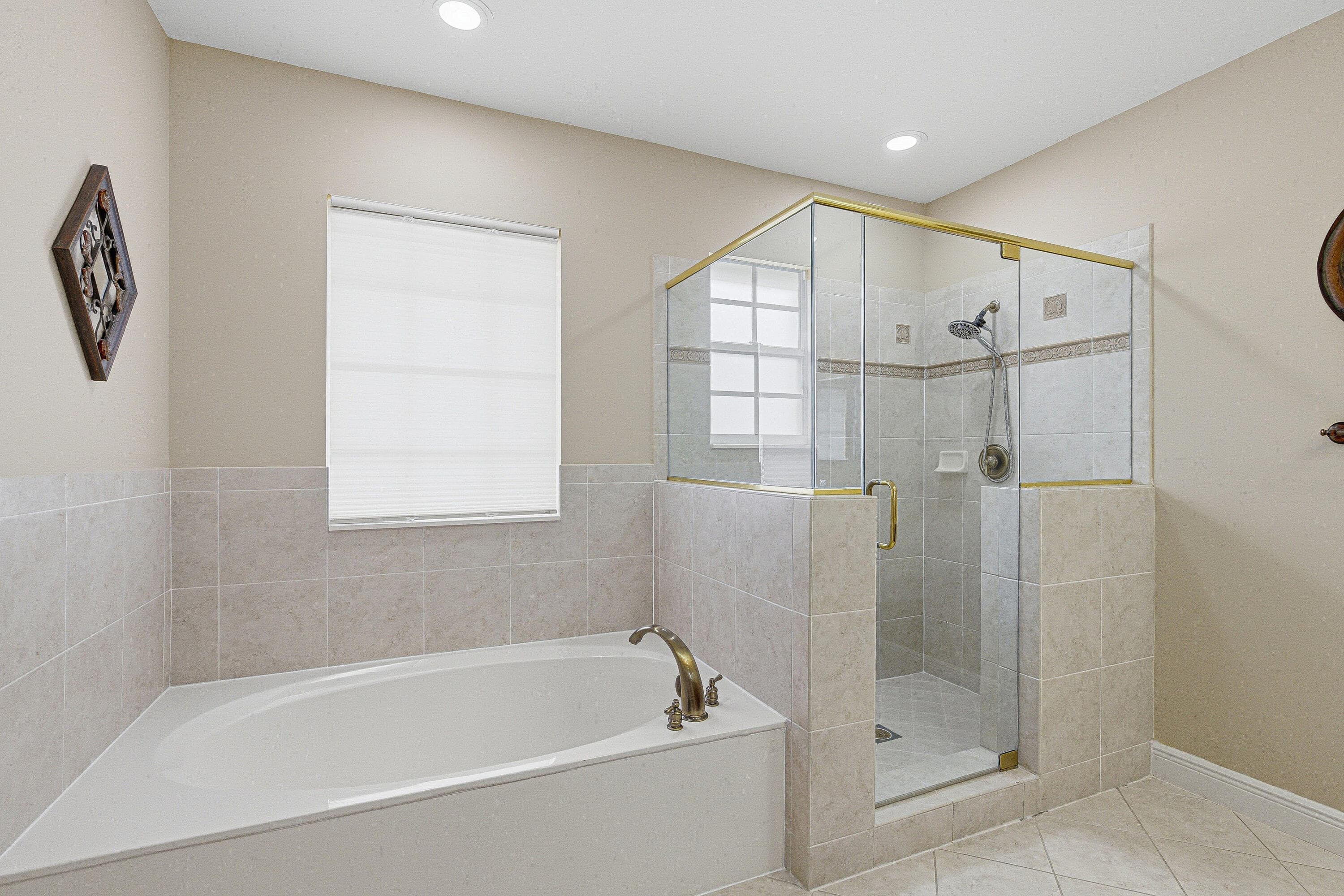 946 Mill Creek Palm Beach Gardens FL 33410 — thumbnail 32 of 73