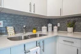 3901 36th #C206 West Palm Beach FL 33407 — thumbnail 4 of 15
