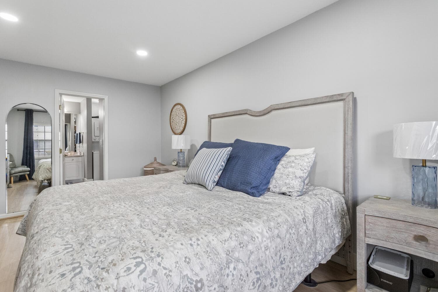 160 Cypress Club #Unit 612 Pompano Beach FL 33060 — thumbnail 20 of 40