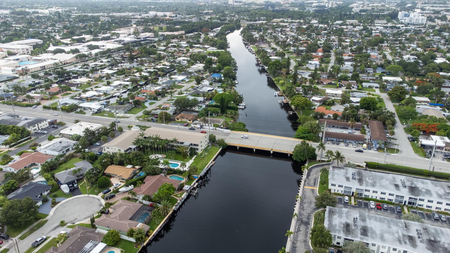 160 Cypress Club #Unit 612 Pompano Beach FL 33060 — thumbnail 40 of 40