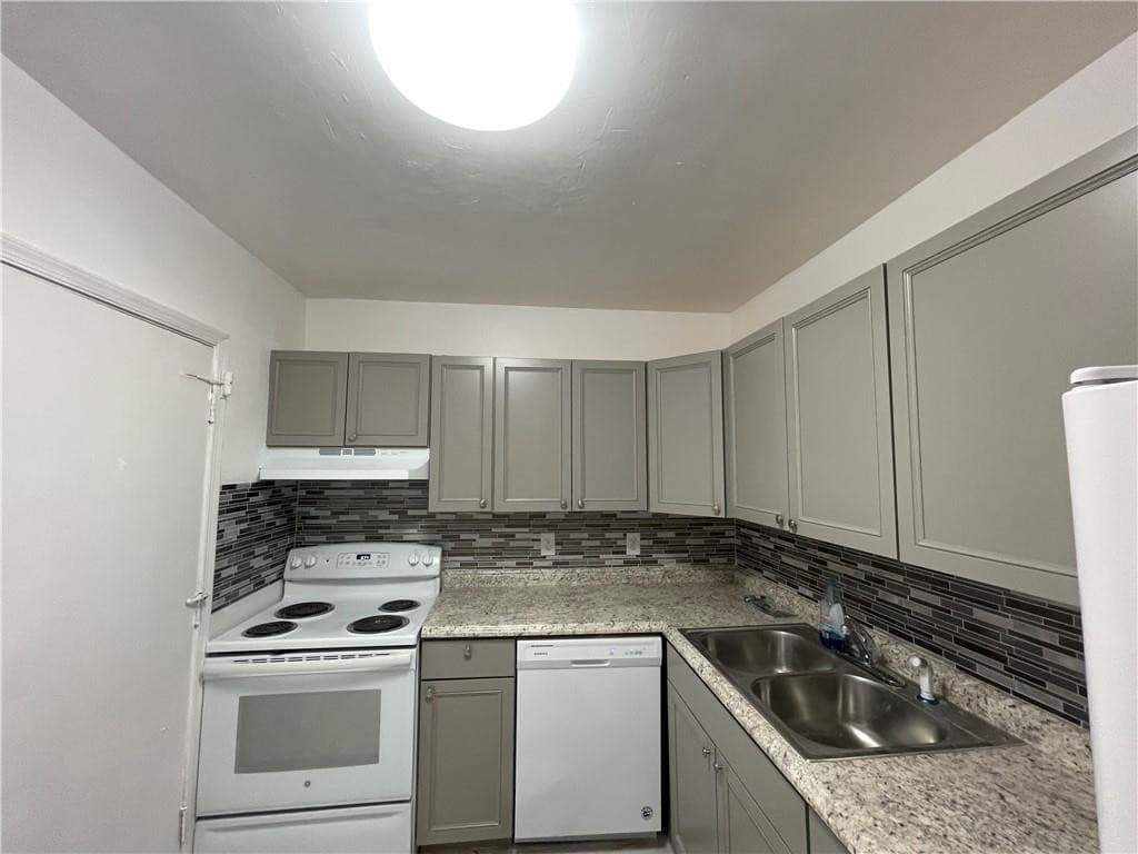2180 67th #730 Fort Lauderdale FL 33308 — thumbnail 5 of 25