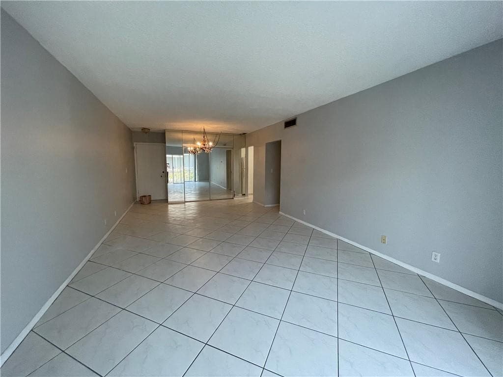 2180 67th #730 Fort Lauderdale FL 33308 — thumbnail 14 of 25
