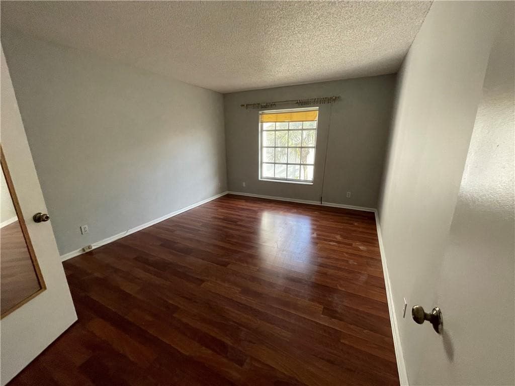 2180 67th #730 Fort Lauderdale FL 33308 — thumbnail 21 of 25