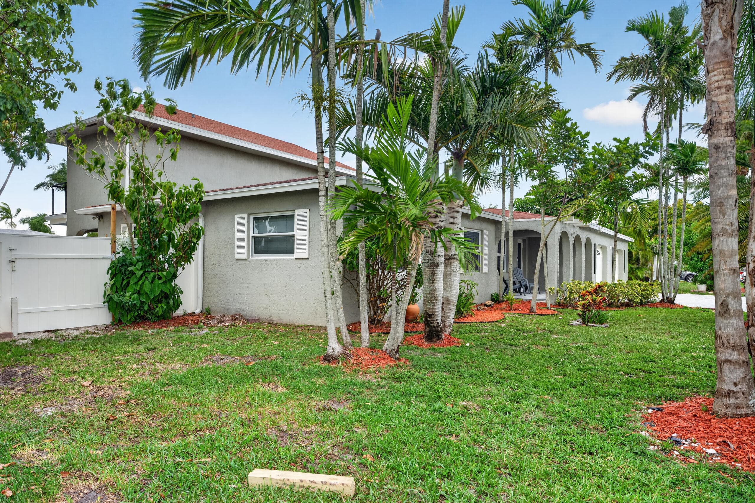 10941 Granite Boca Raton FL 33428 — thumbnail 7 of 75