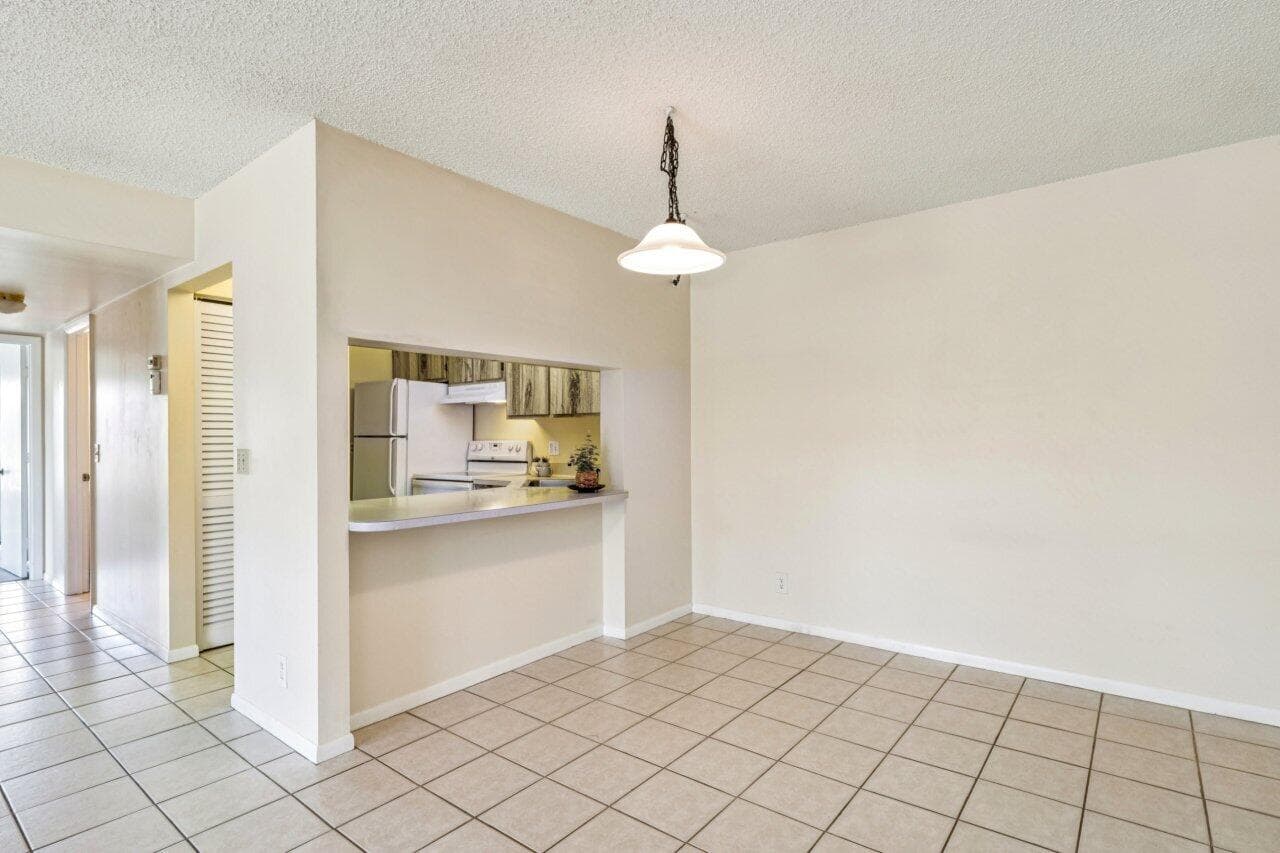 618 Sea Pine #A2 Greenacres FL 33415 — thumbnail 9 of 42