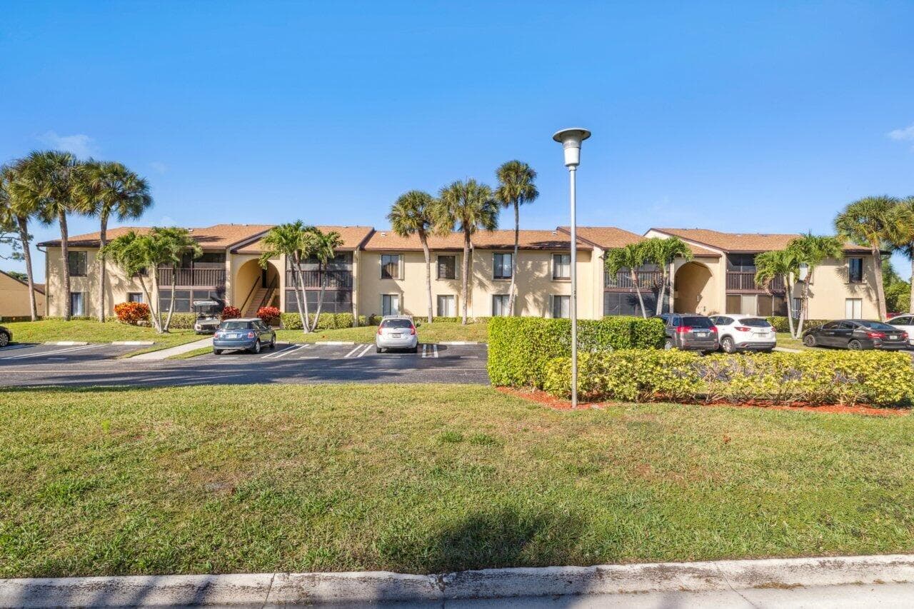 618 Sea Pine #A2 Greenacres FL 33415 — thumbnail 30 of 42