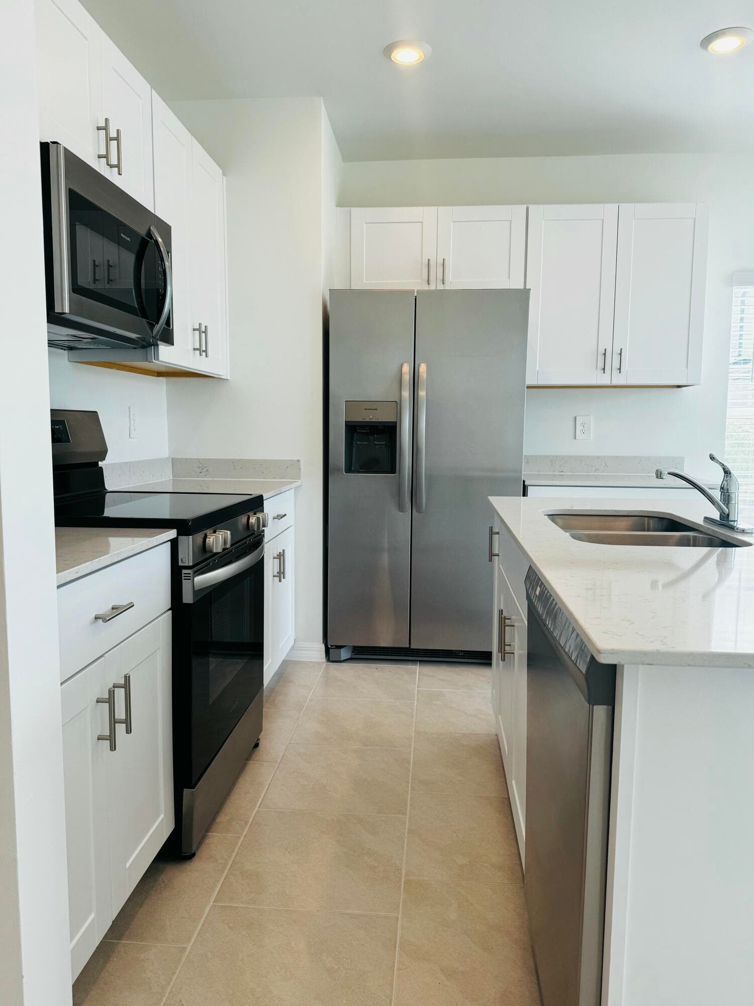 4264 Cirella North Fort Myers FL 33917 — thumbnail 6 of 15