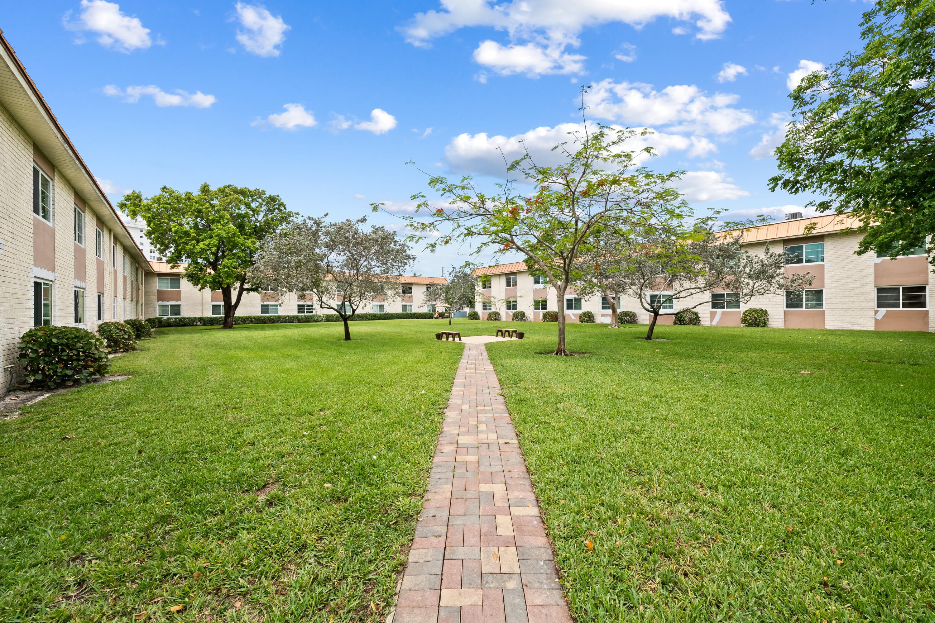 9 19th #C110 Wilton Manors FL 33305 — thumbnail 20 of 20