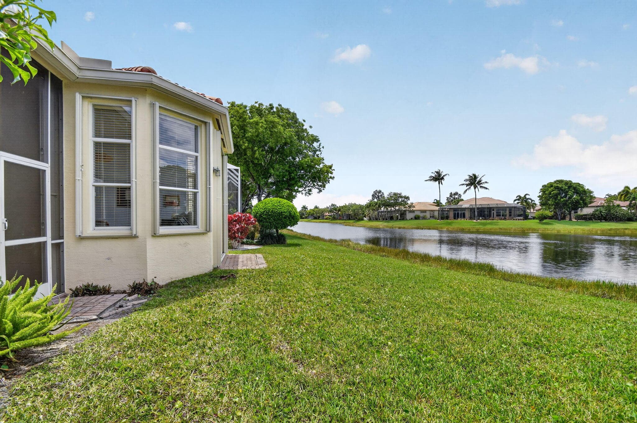 8553 Via Grande Wellington FL 33411 — thumbnail 53 of 88