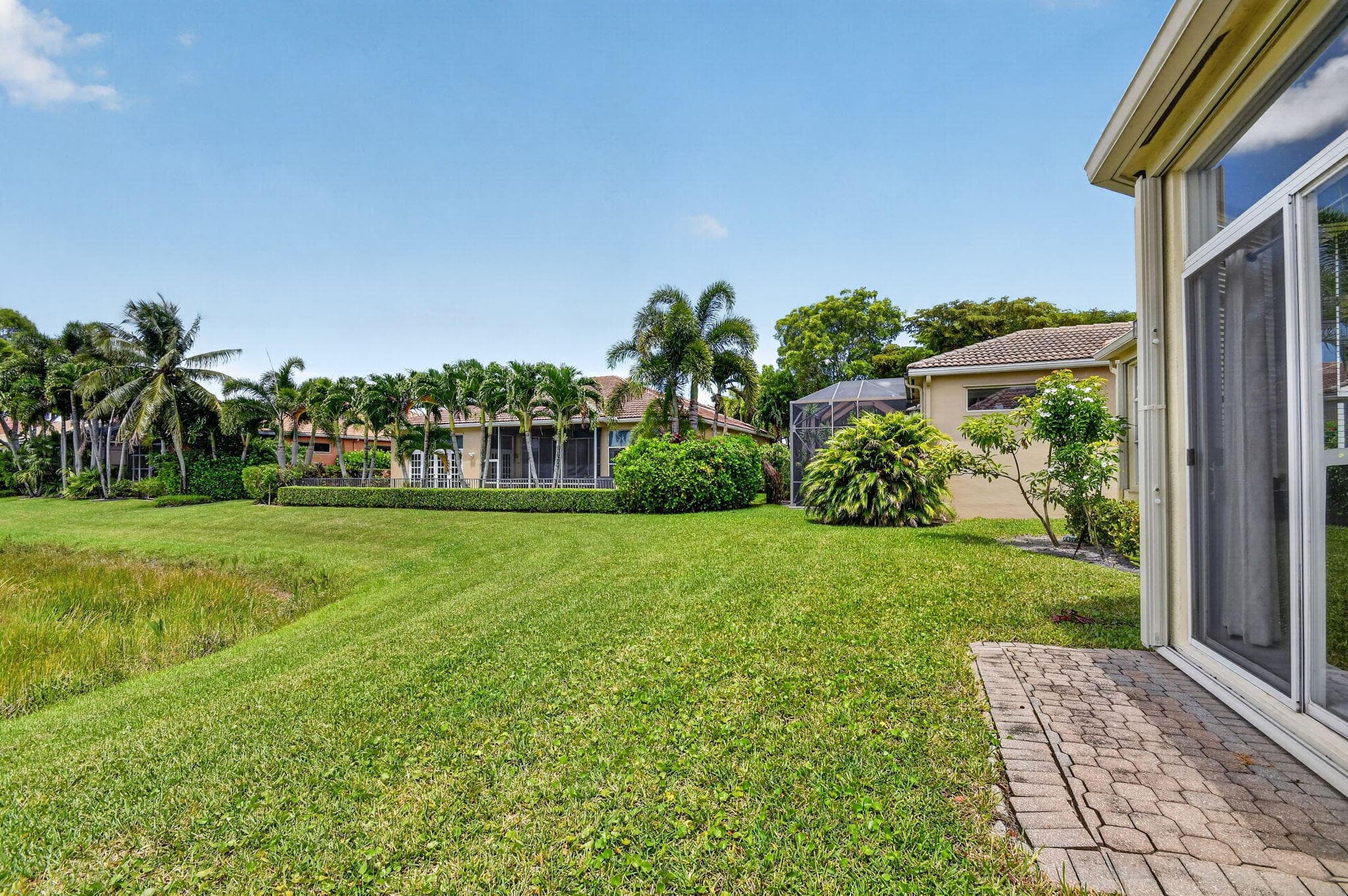 8553 Via Grande Wellington FL 33411 — thumbnail 57 of 88
