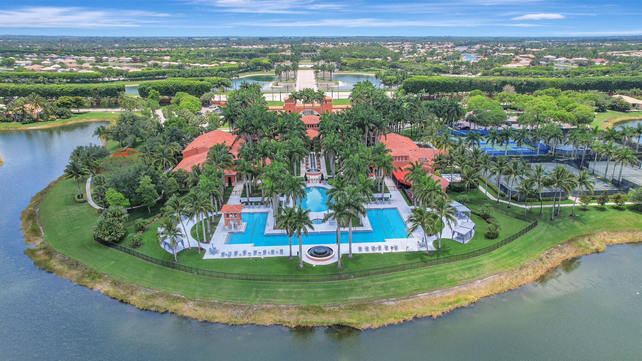 8553 Via Grande Wellington FL 33411 — thumbnail 70 of 88