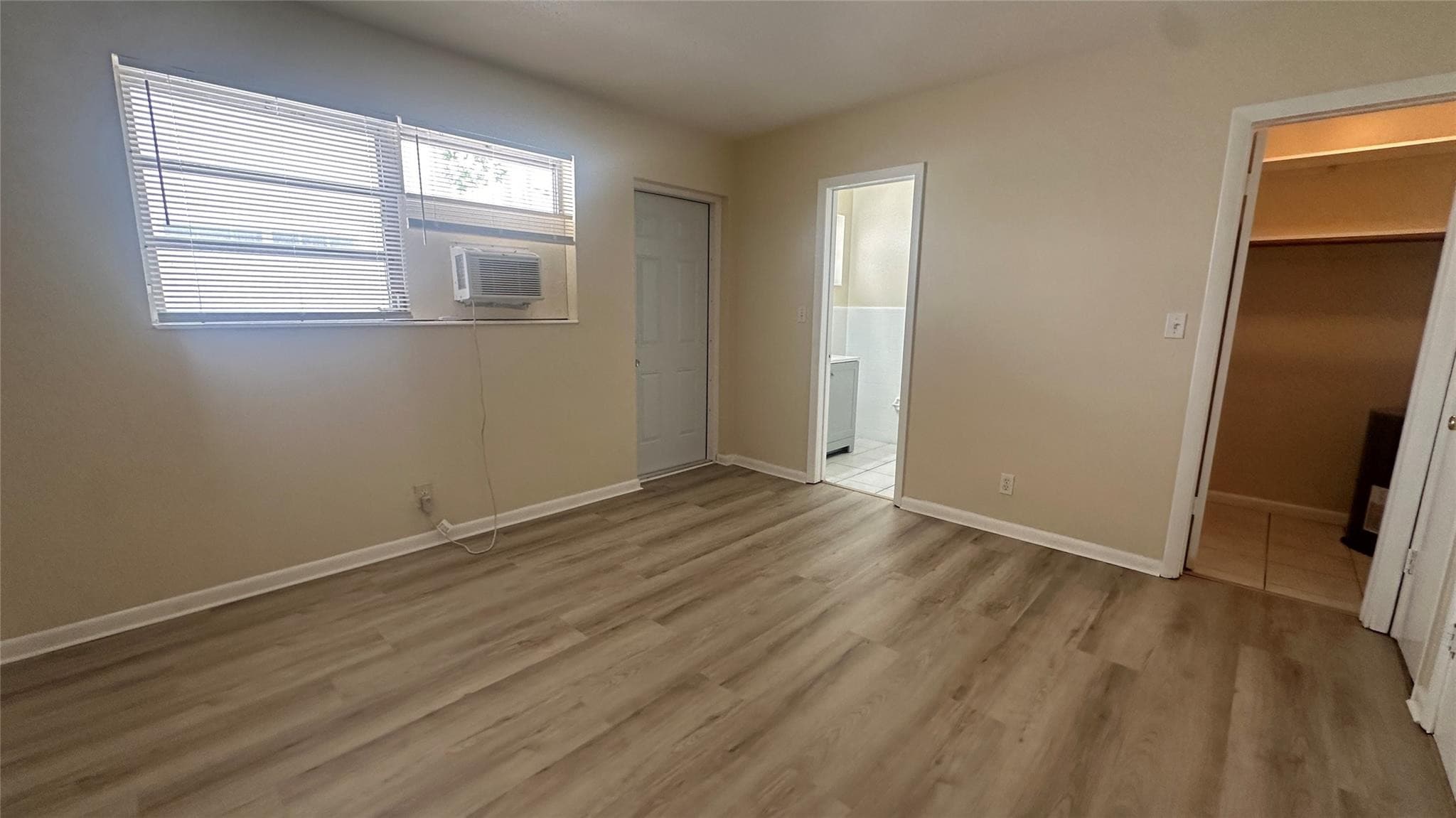 717 16th #3 Fort Lauderdale FL 33316 — thumbnail 7 of 12