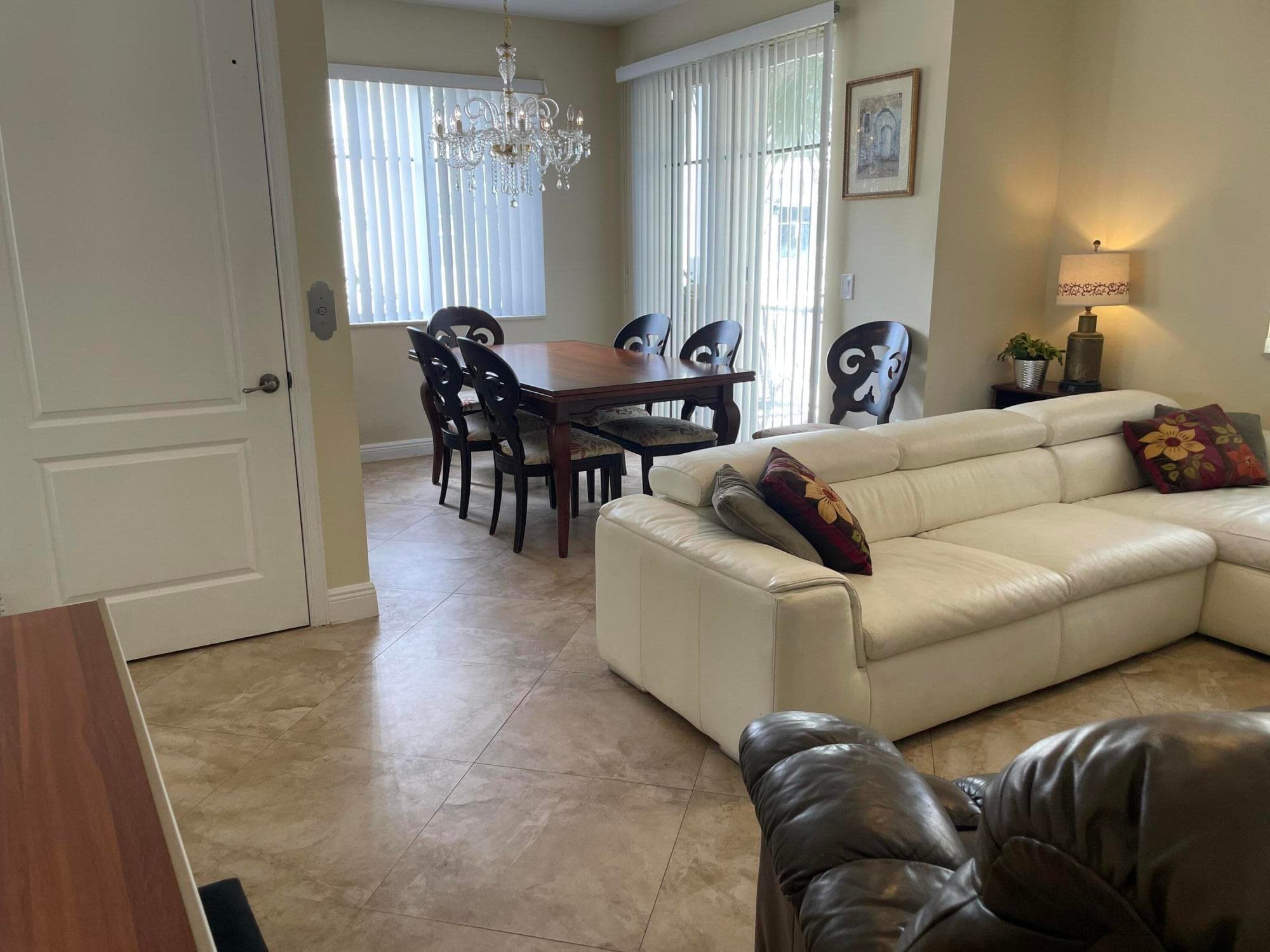 552 39th Boca Raton FL 33431 — thumbnail 10 of 33