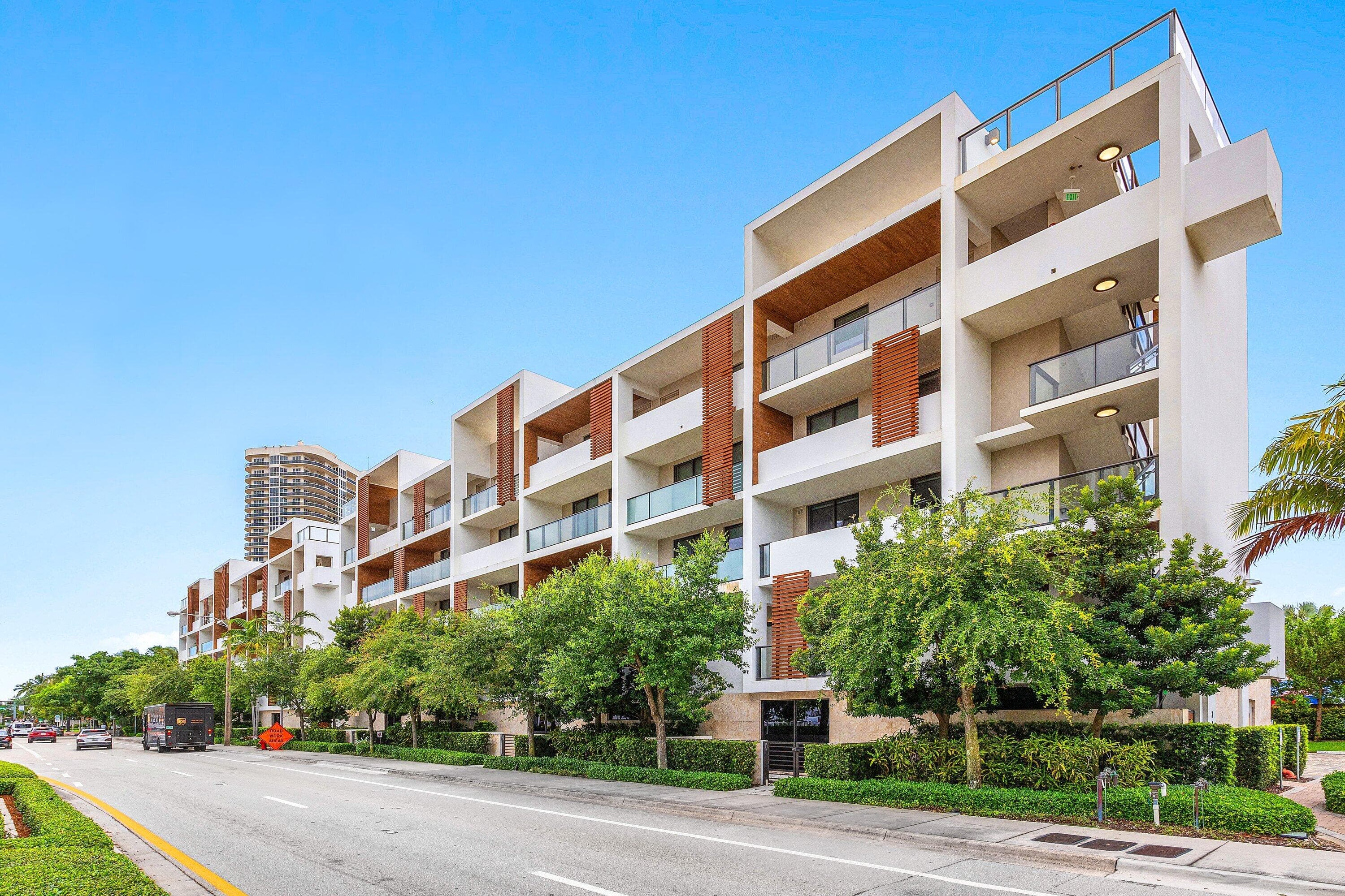 3030 Ocean #S101 Fort Lauderdale FL 33308 — thumbnail 3 of 54