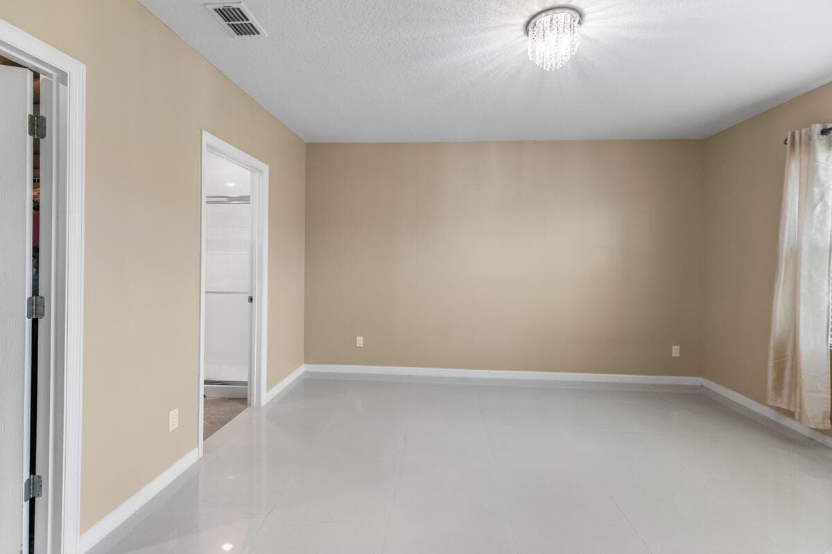 11044 Vasari Port St. Lucie FL 34987 — thumbnail 17 of 44