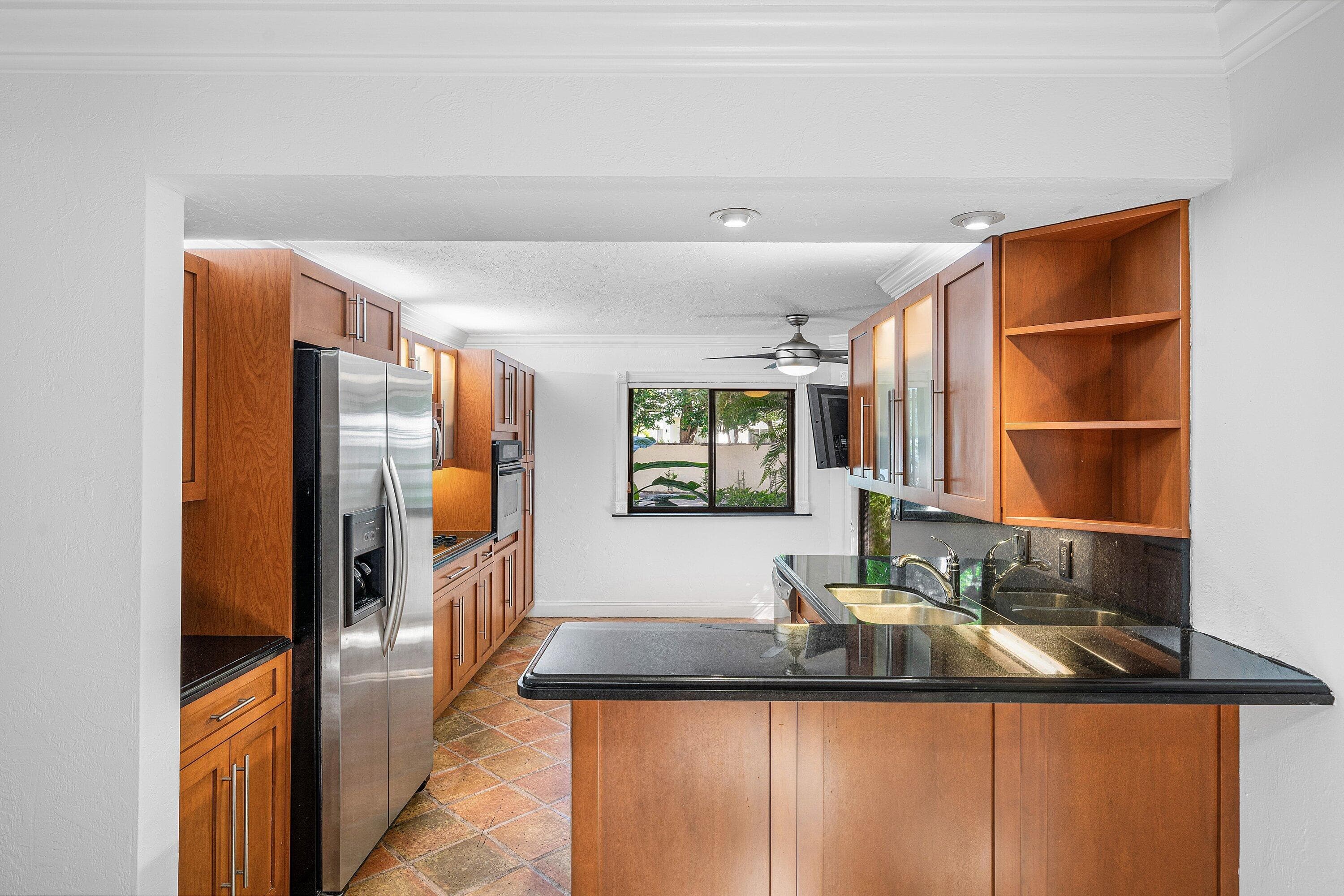 16 Via Lago Boynton Beach FL 33435 — thumbnail 16 of 46