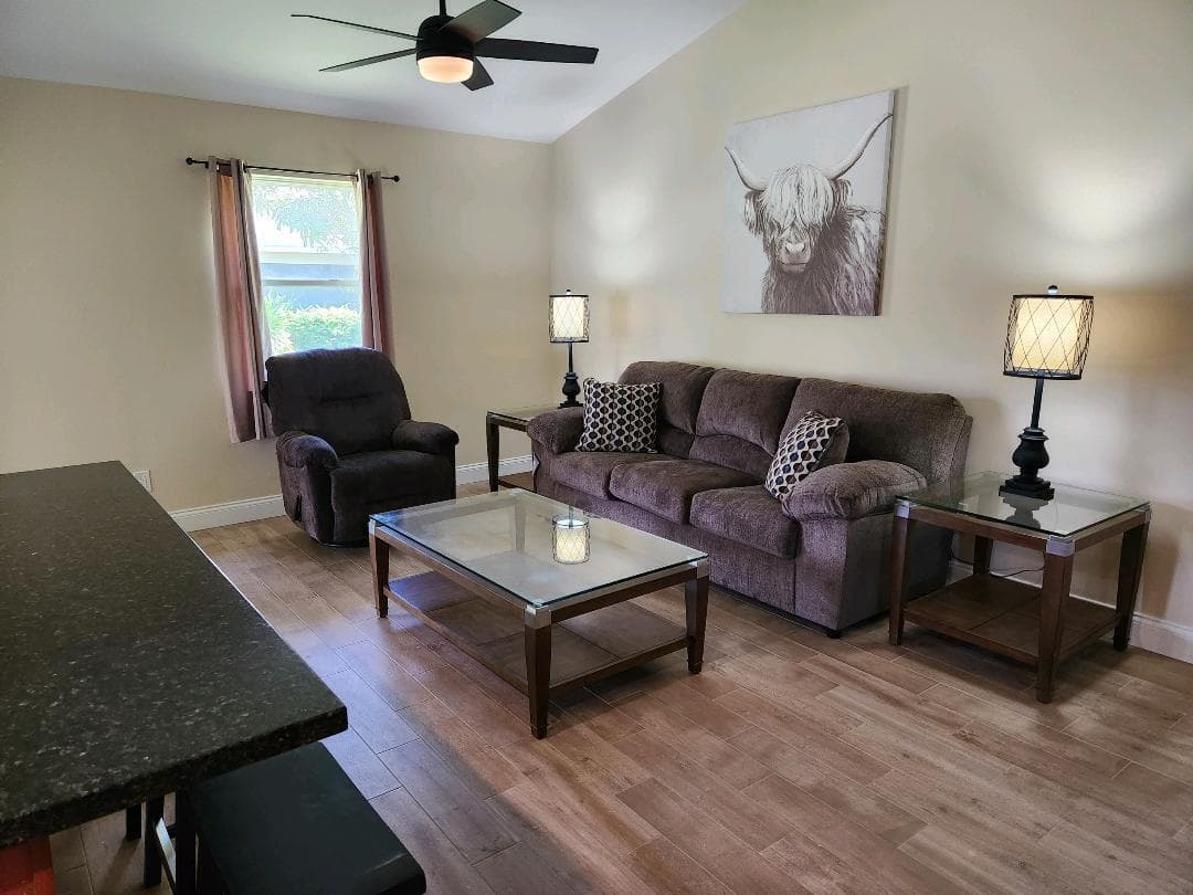 1750 Primrose Wellington FL 33414 — thumbnail 8 of 19