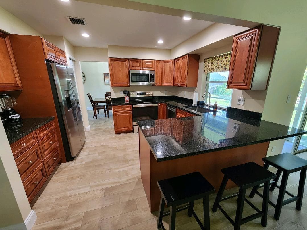 1750 Primrose Wellington FL 33414 — thumbnail 11 of 19