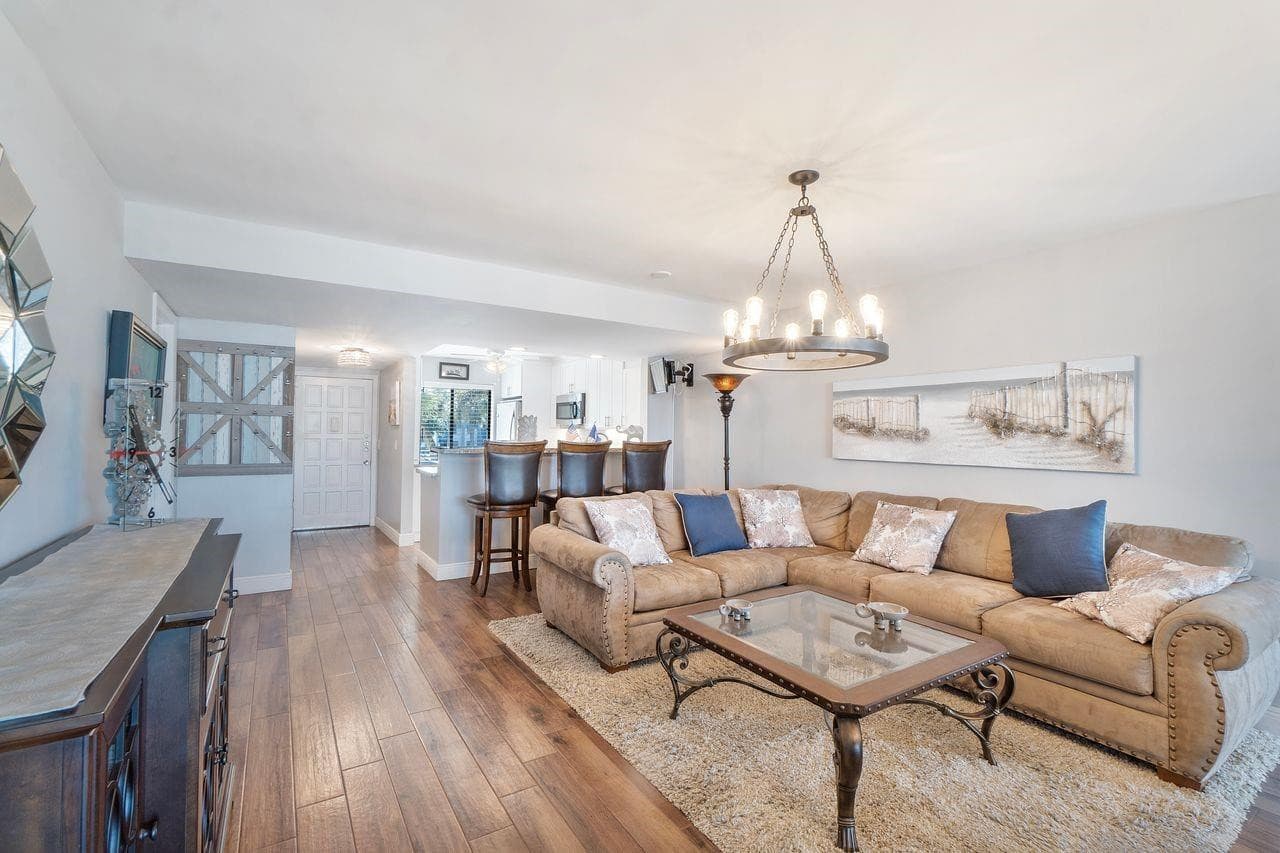 4832 Esedra #206 Lake Worth FL 33467 — thumbnail 6 of 35