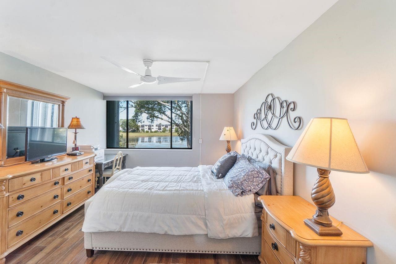 4832 Esedra #206 Lake Worth FL 33467 — thumbnail 14 of 35