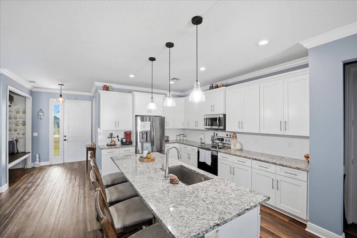 2142 Pruitt Port St. Lucie FL 34953 — thumbnail 6 of 37