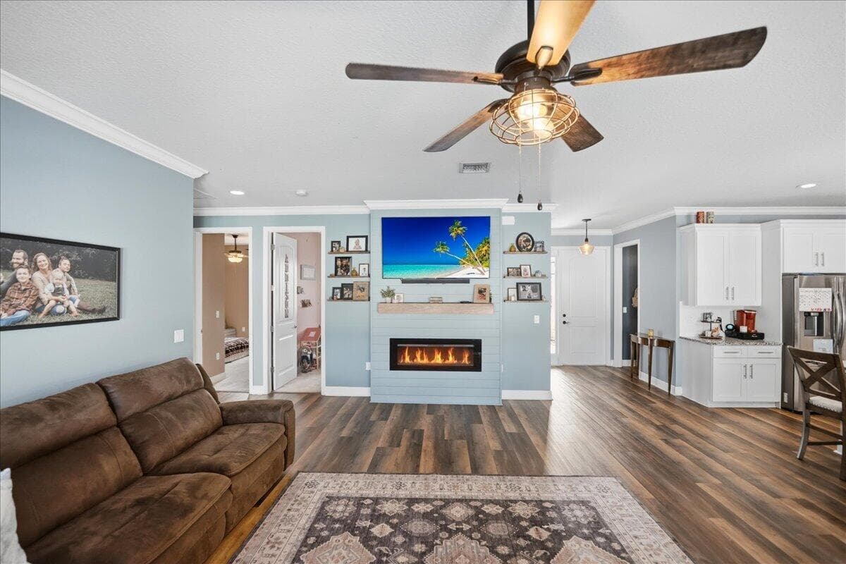 2142 Pruitt Port St. Lucie FL 34953 — thumbnail 17 of 37