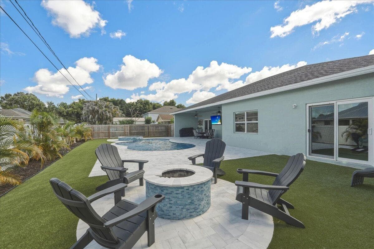 2142 Pruitt Port St. Lucie FL 34953 — thumbnail 34 of 37