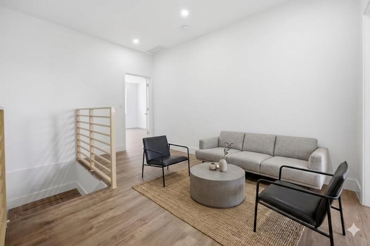 1546 1st Pompano Beach FL 33060 — thumbnail 12 of 28