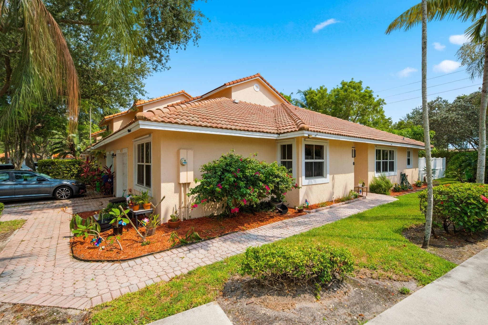 8417 40th Sunrise FL 33351 — thumbnail 6 of 27