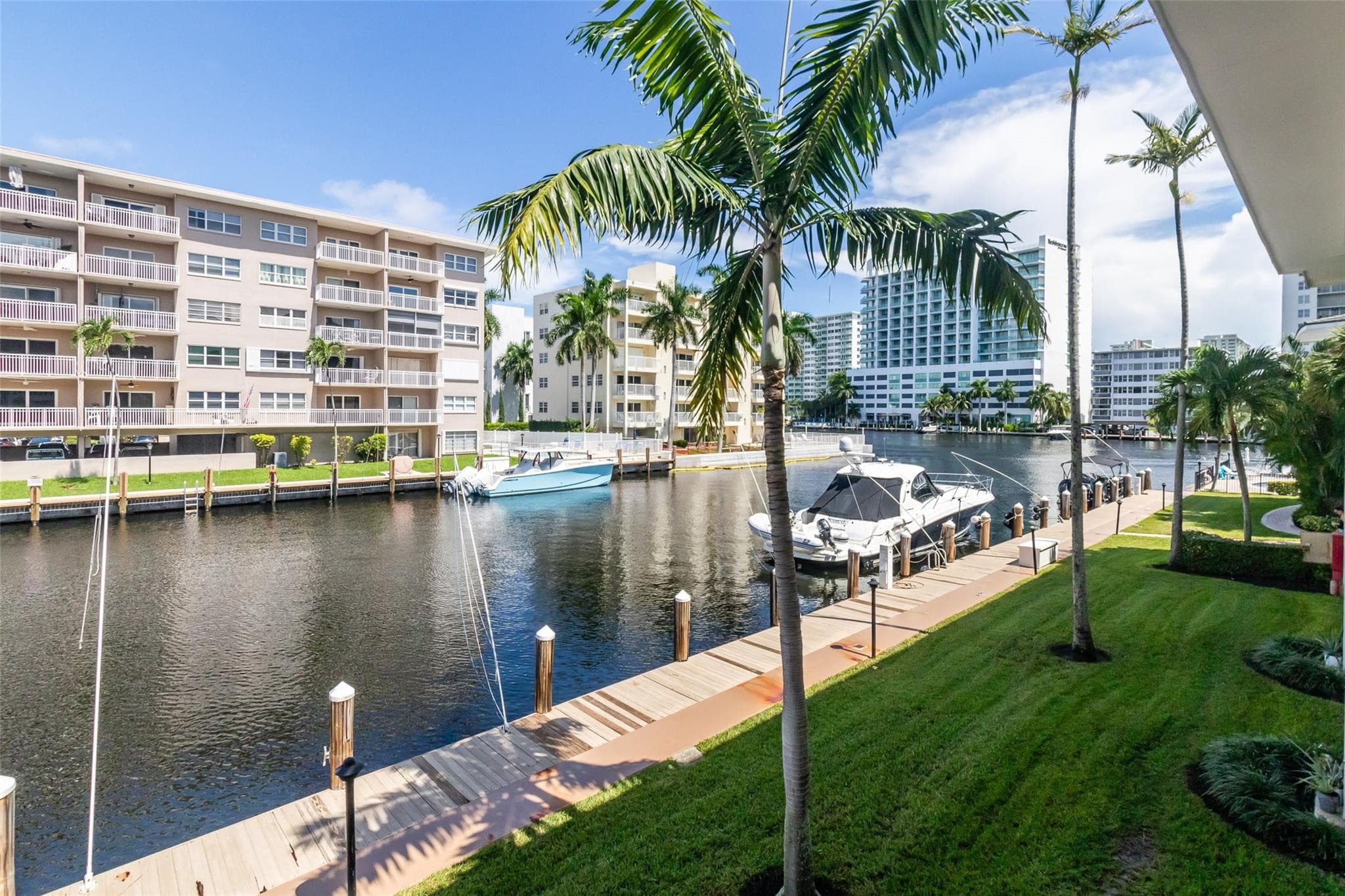 2881 32nd #119 Fort Lauderdale FL 33306 — thumbnail 35 of 44