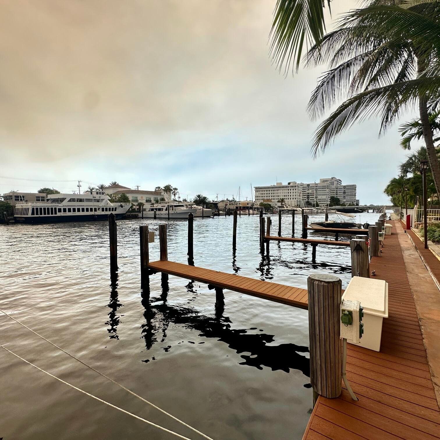 815 Middle River #110 Fort Lauderdale FL 33304 — thumbnail 17 of 22