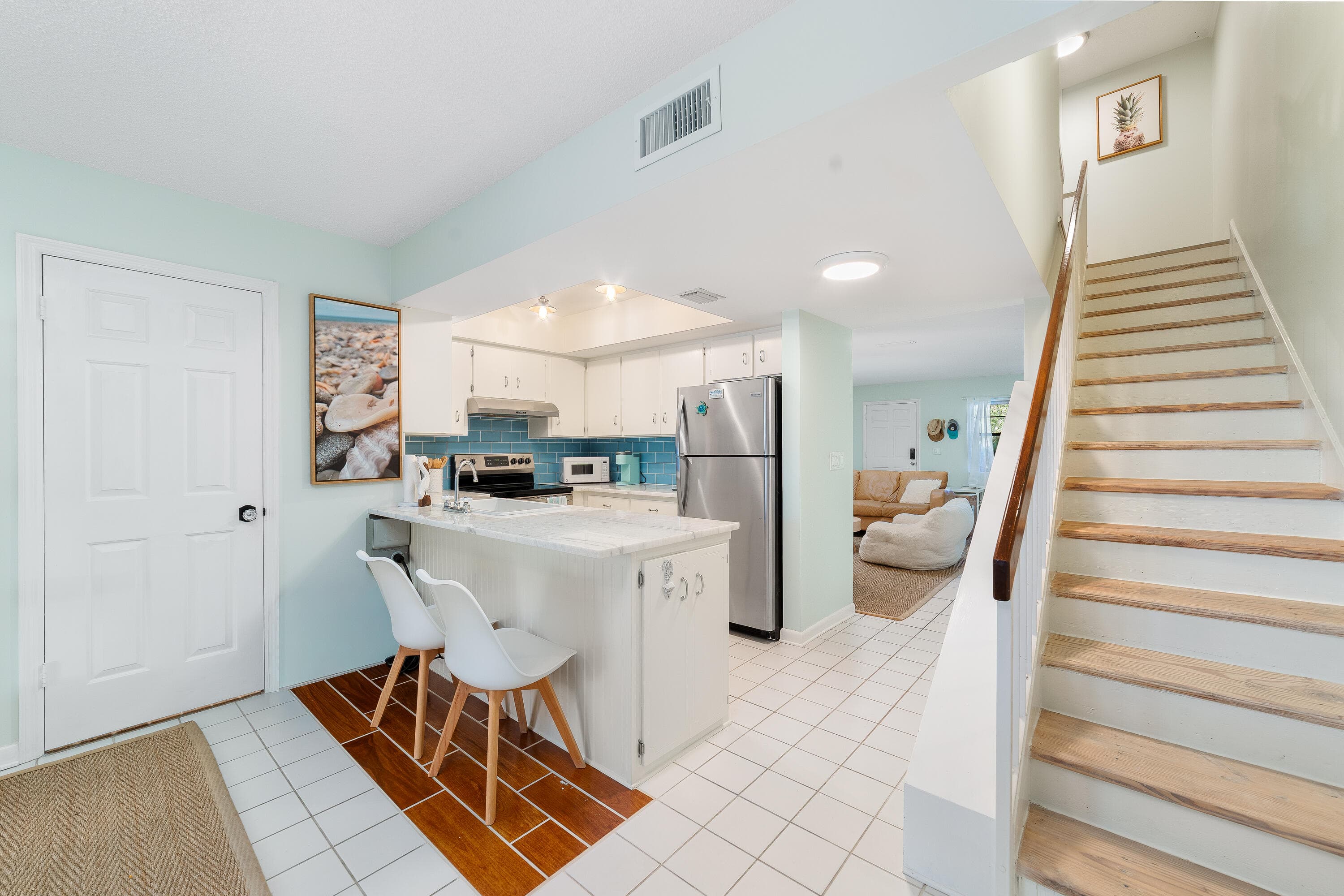 839 Camelia #8 Vero Beach FL 32963 — thumbnail 9 of 45
