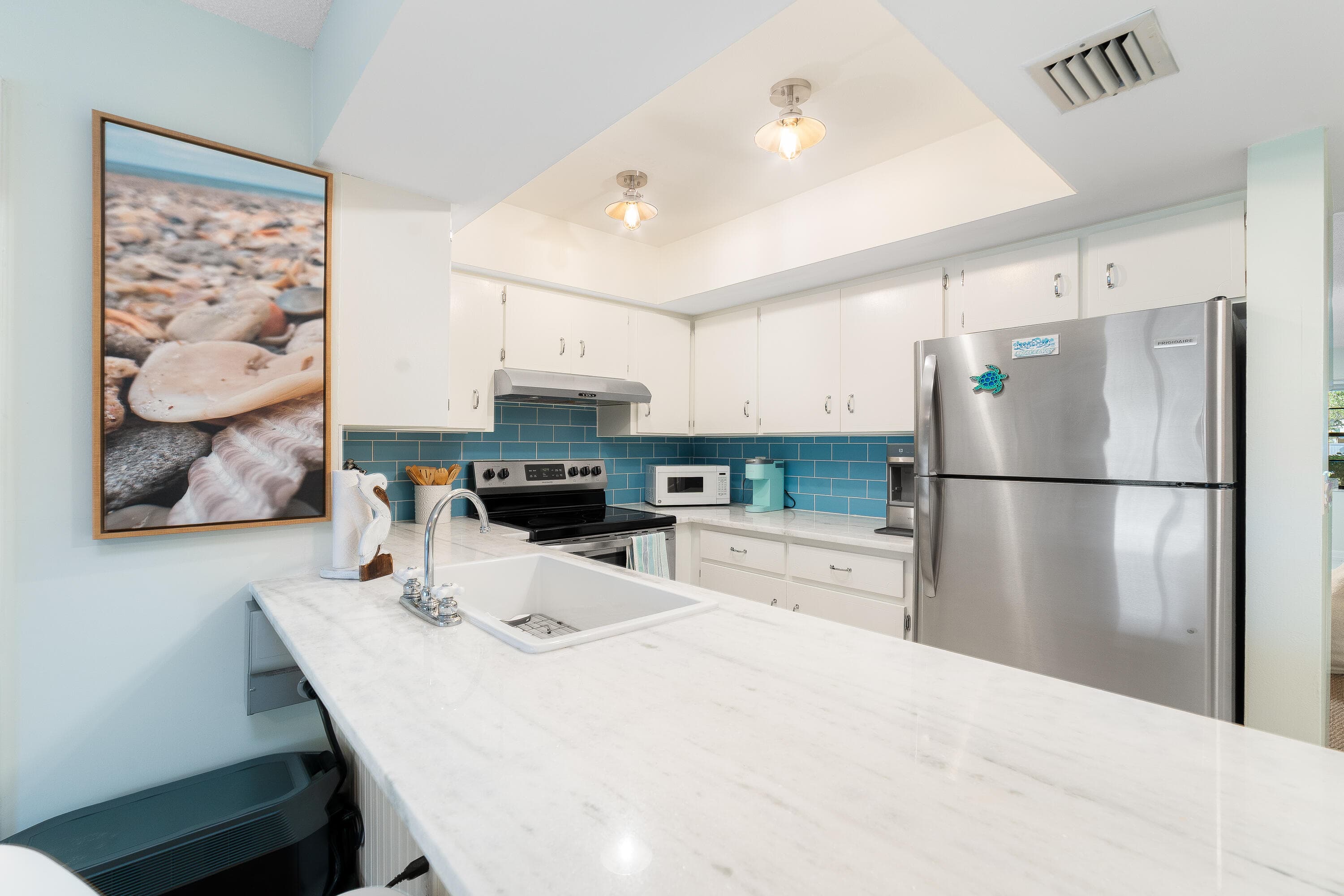 839 Camelia #8 Vero Beach FL 32963 — thumbnail 10 of 45