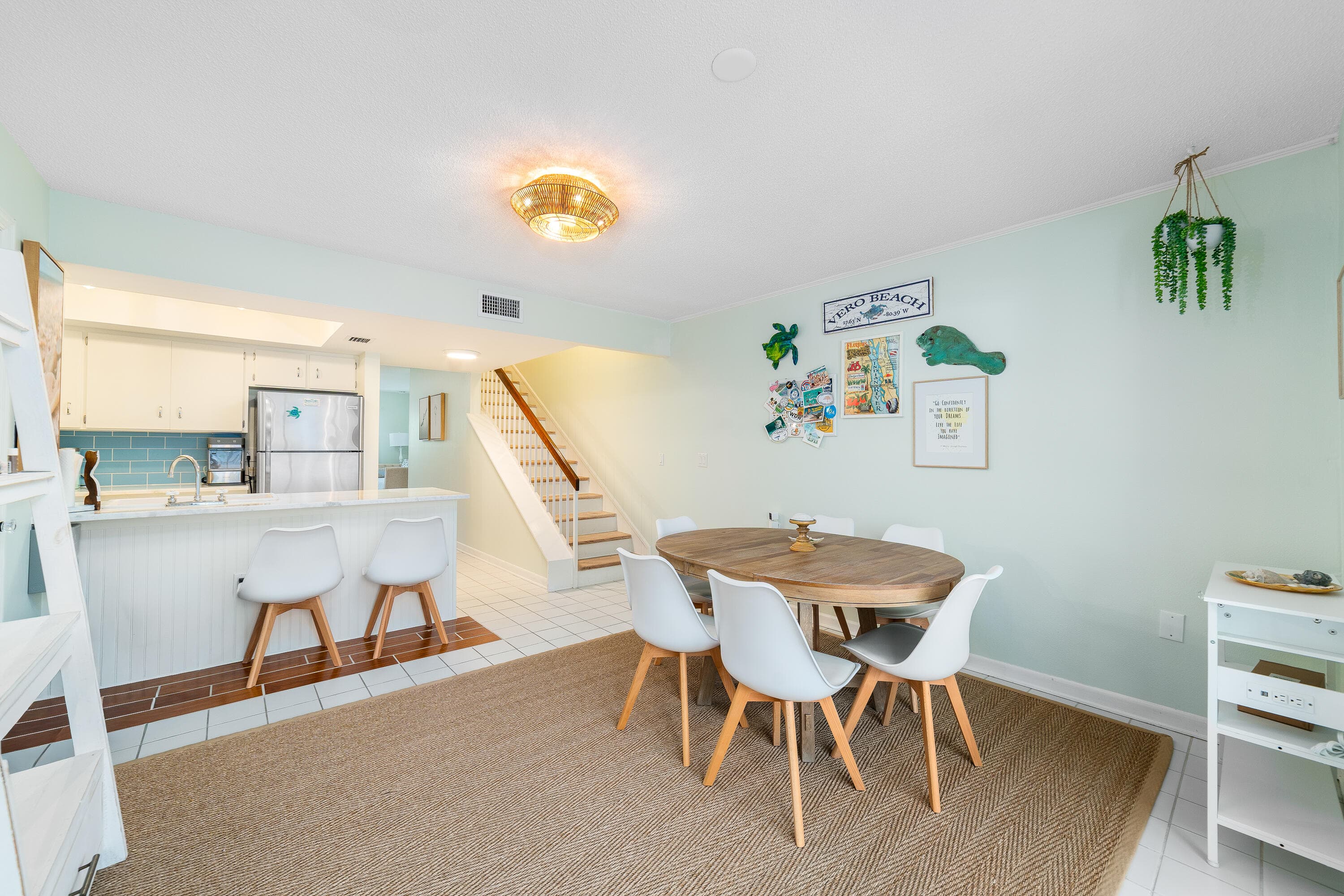 839 Camelia #8 Vero Beach FL 32963 — thumbnail 14 of 45