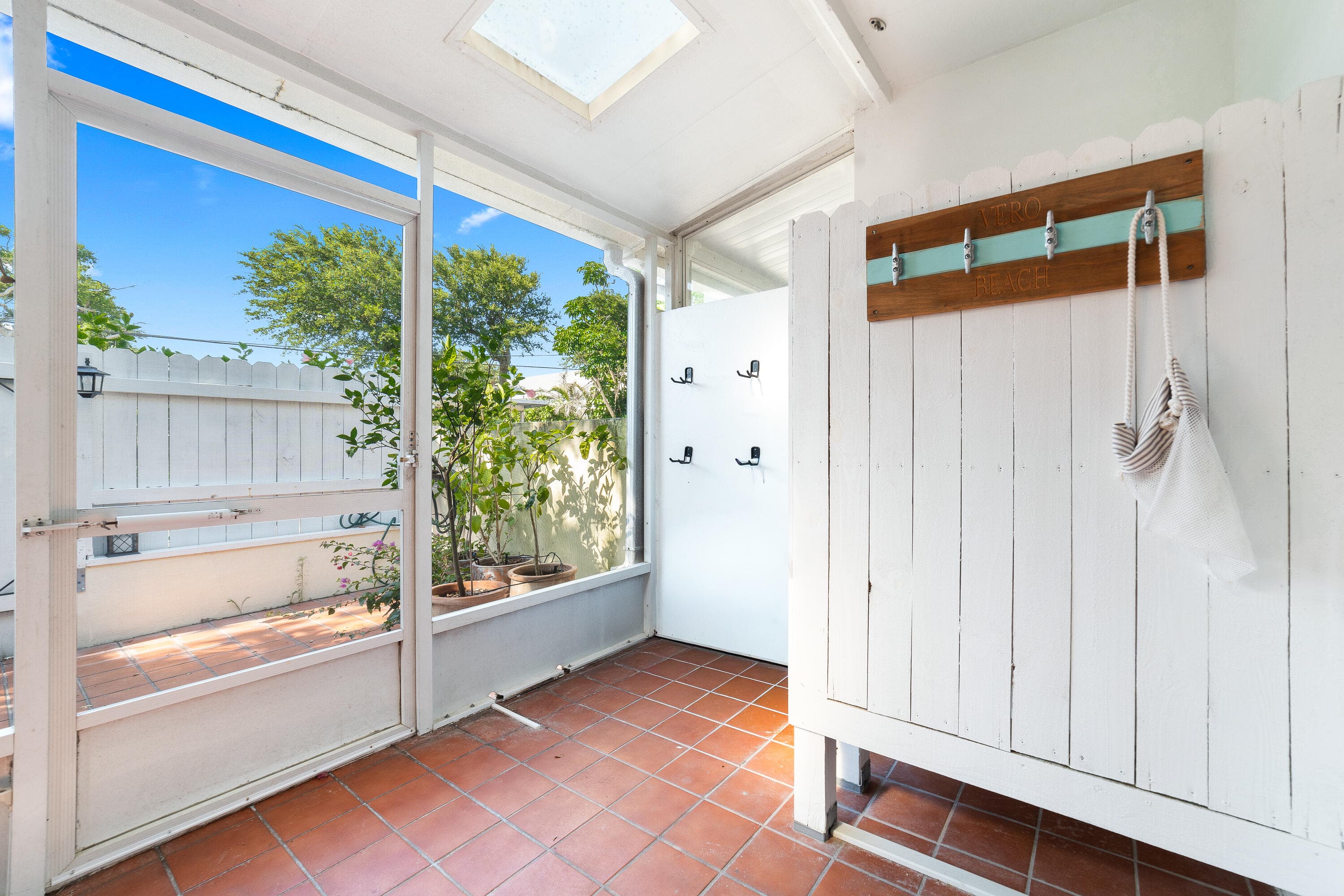839 Camelia #8 Vero Beach FL 32963 — thumbnail 31 of 45