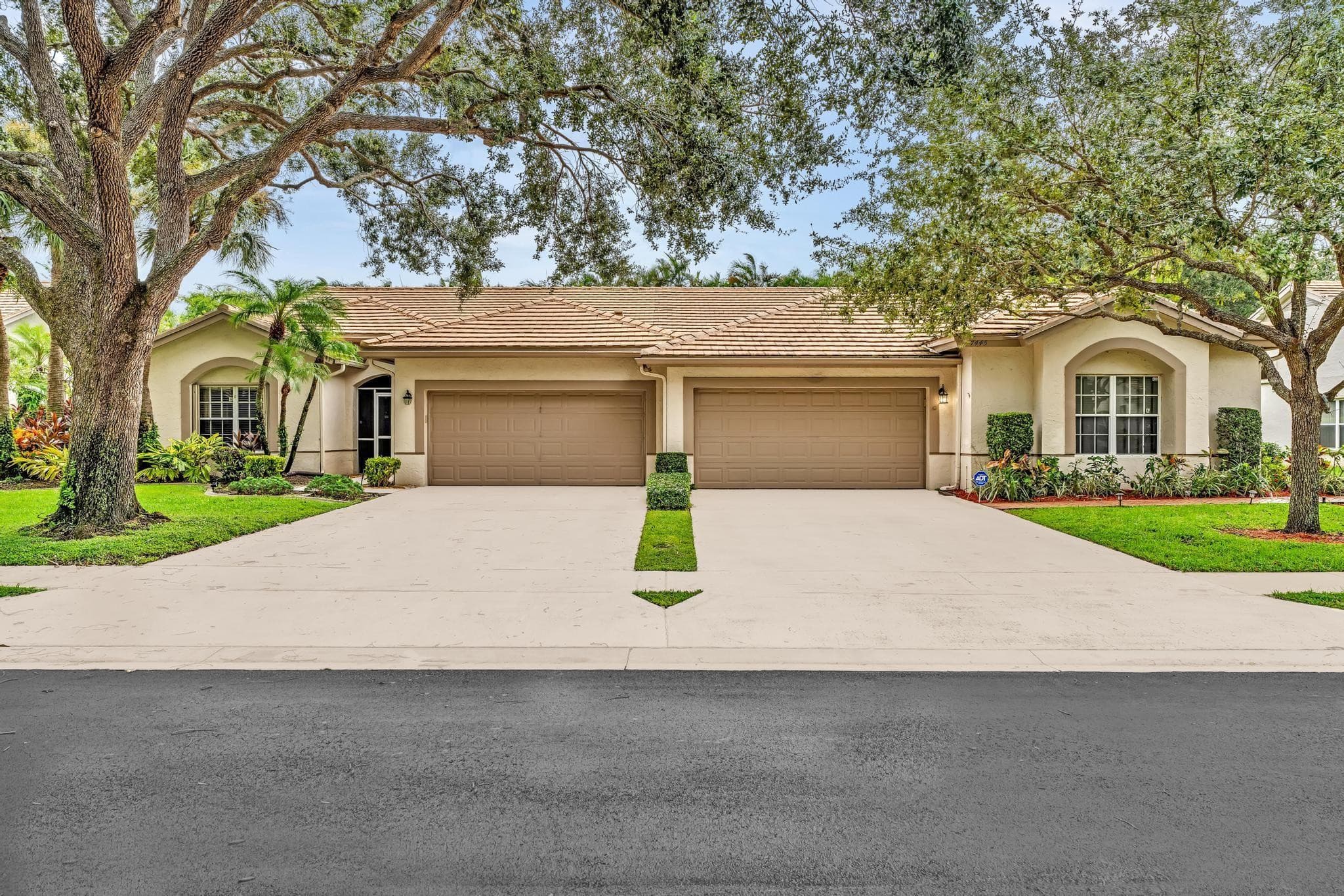 7445 Rockbridge Lake Worth FL 33467 — photo 1