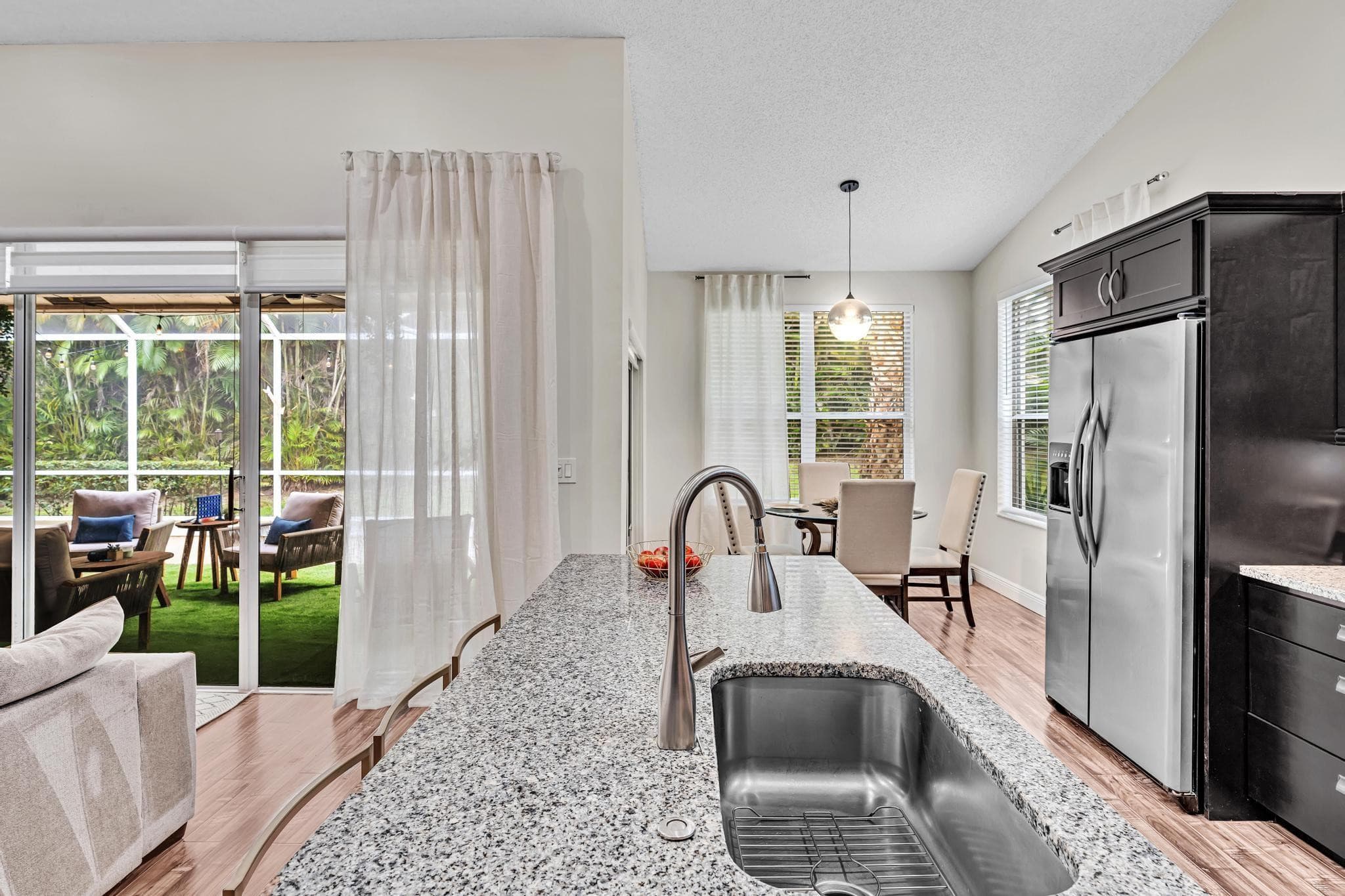 7445 Rockbridge Lake Worth FL 33467 — thumbnail 14 of 90