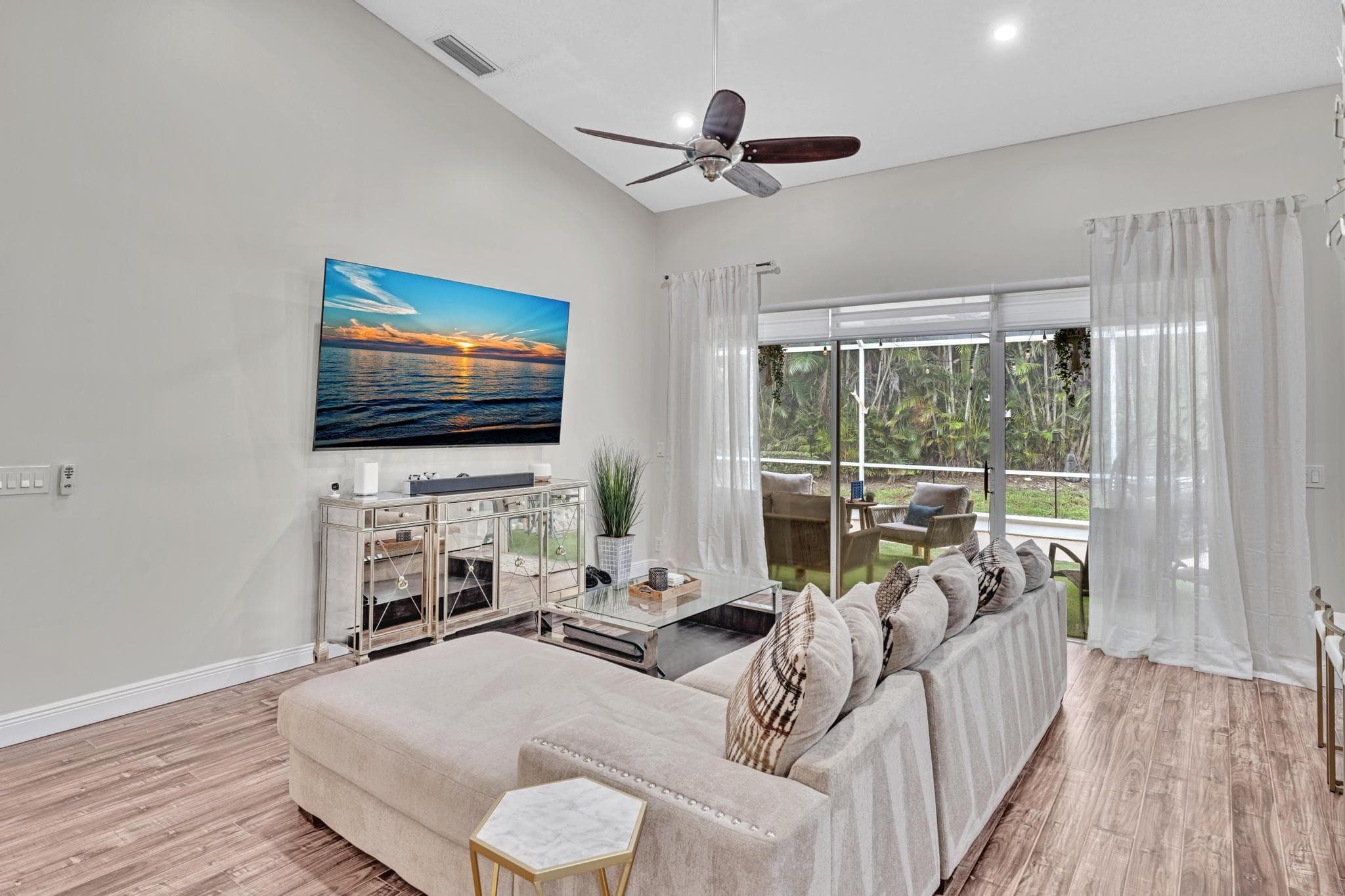 7445 Rockbridge Lake Worth FL 33467 — thumbnail 17 of 90