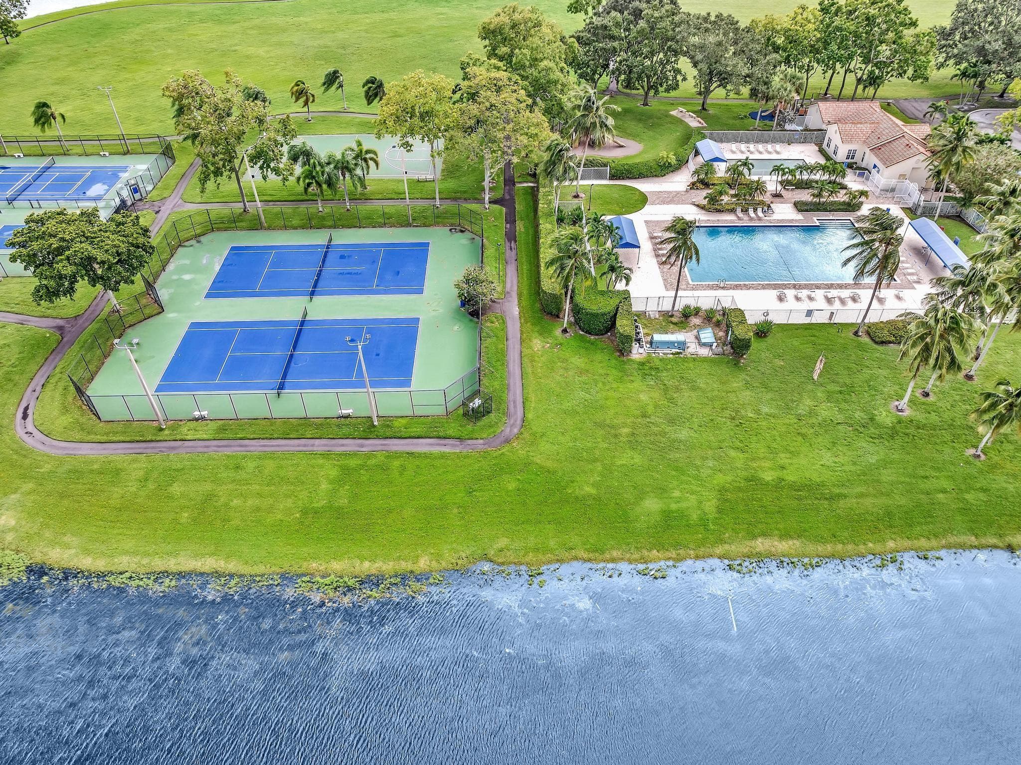 7445 Rockbridge Lake Worth FL 33467 — thumbnail 35 of 90
