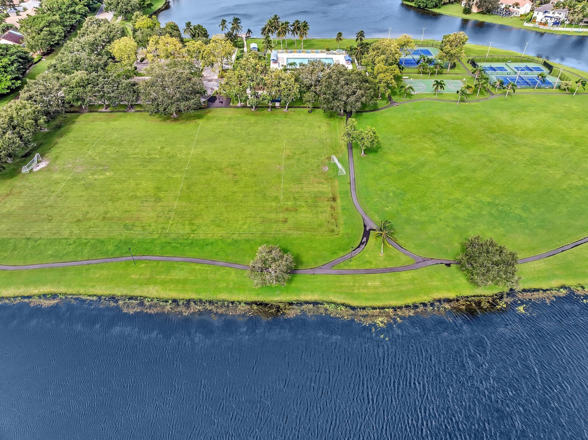 7445 Rockbridge Lake Worth FL 33467 — thumbnail 36 of 90