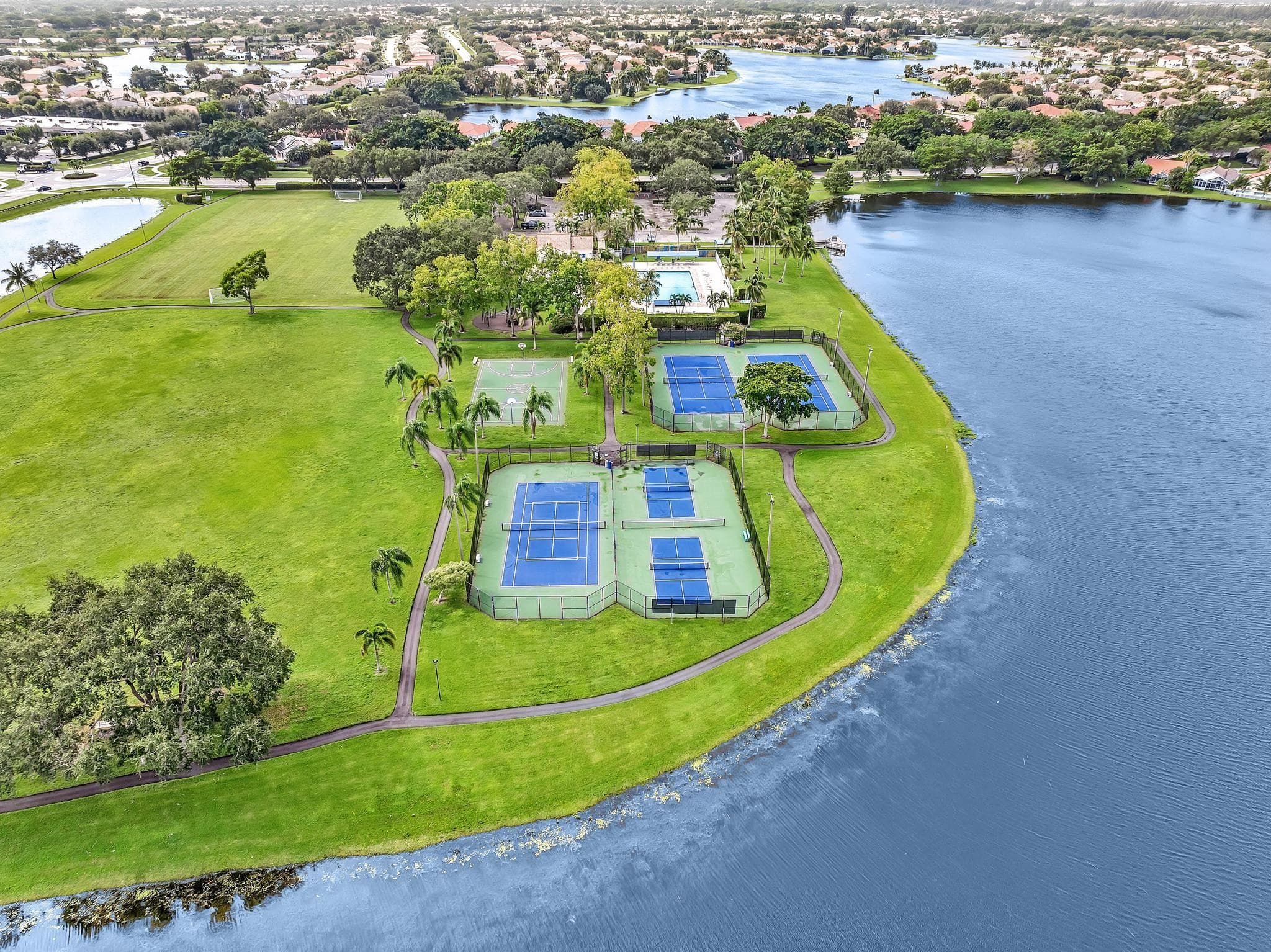 7445 Rockbridge Lake Worth FL 33467 — thumbnail 63 of 90