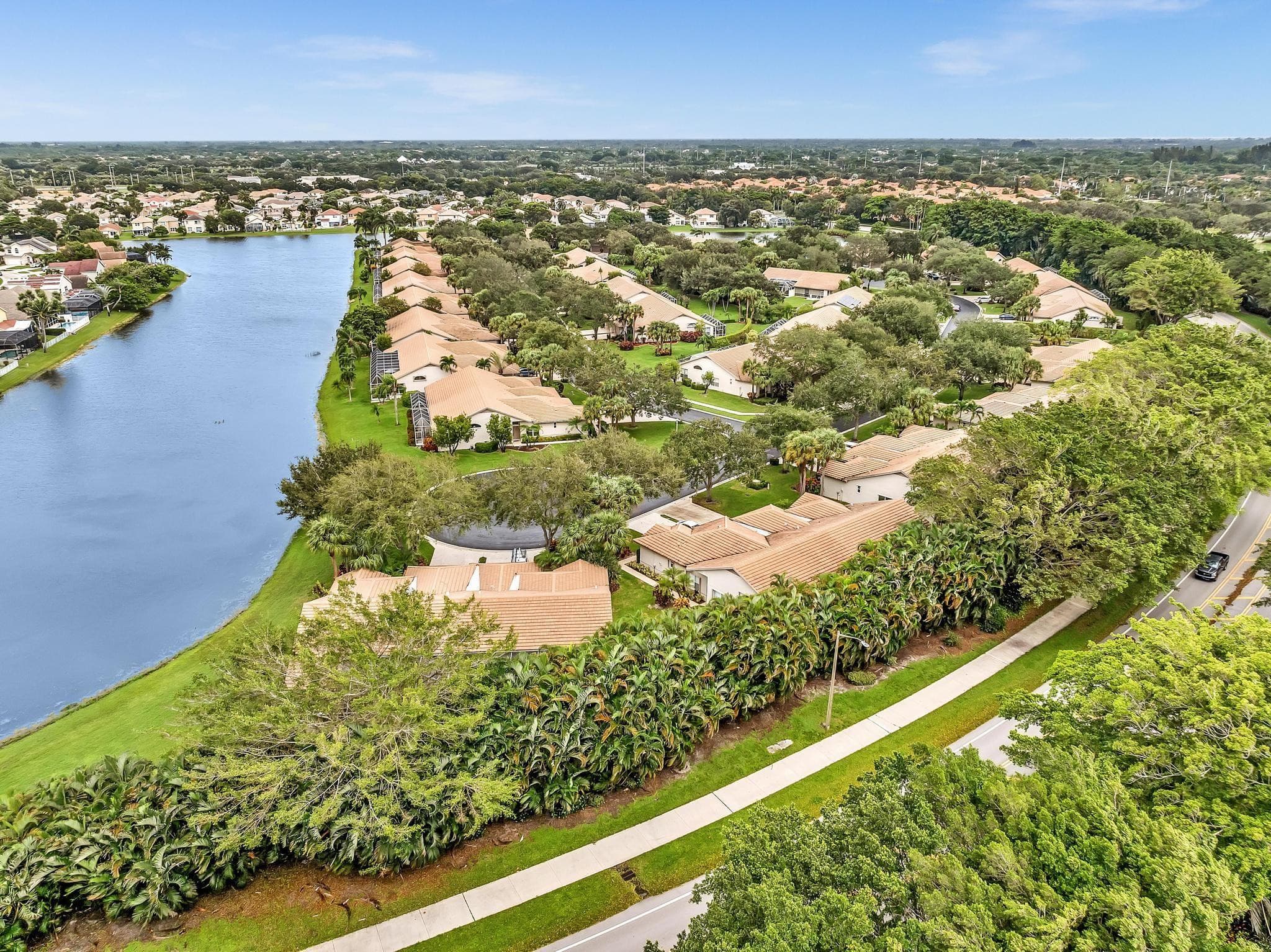 7445 Rockbridge Lake Worth FL 33467 — thumbnail 73 of 90