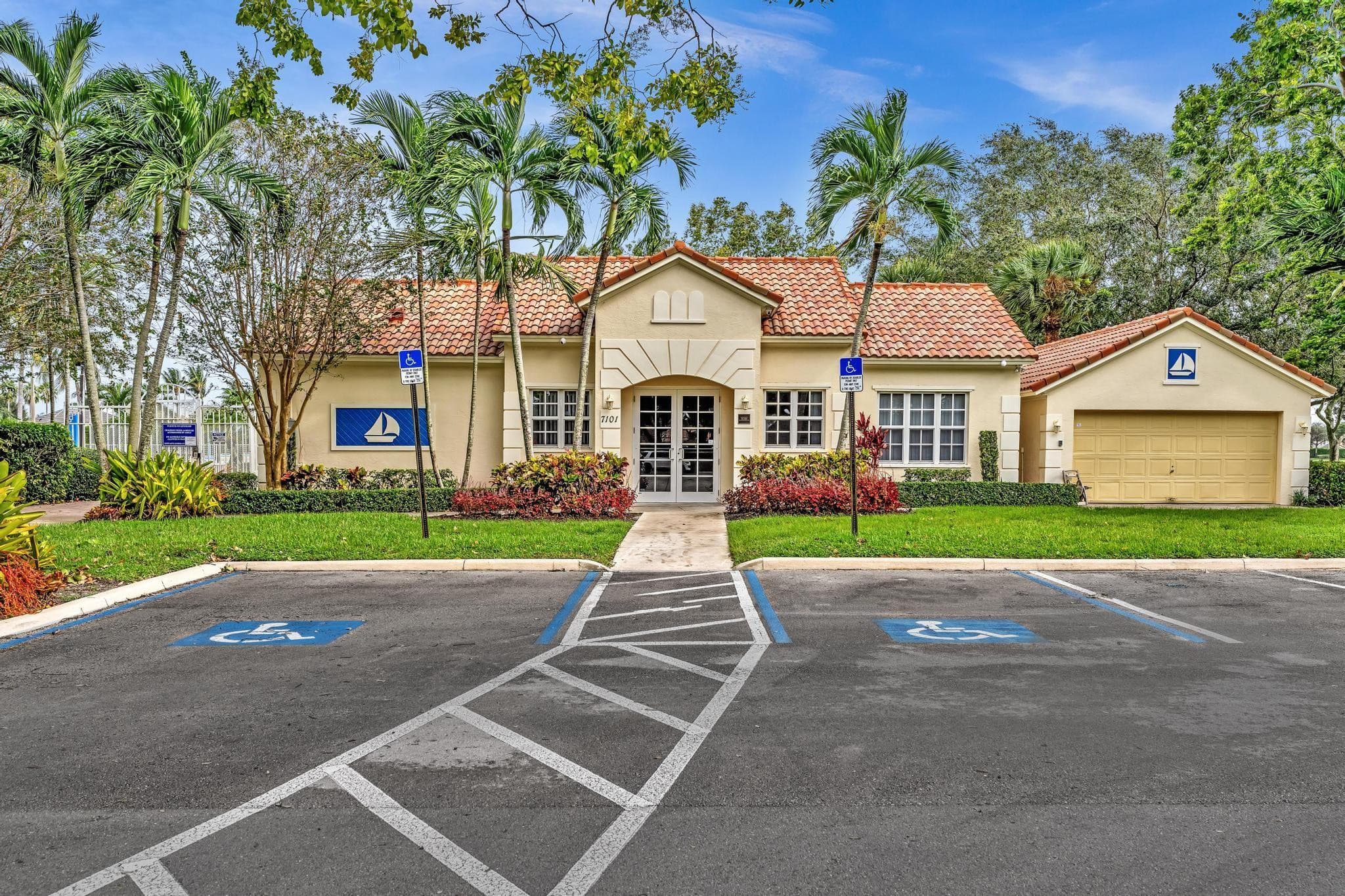 7445 Rockbridge Lake Worth FL 33467 — thumbnail 77 of 90