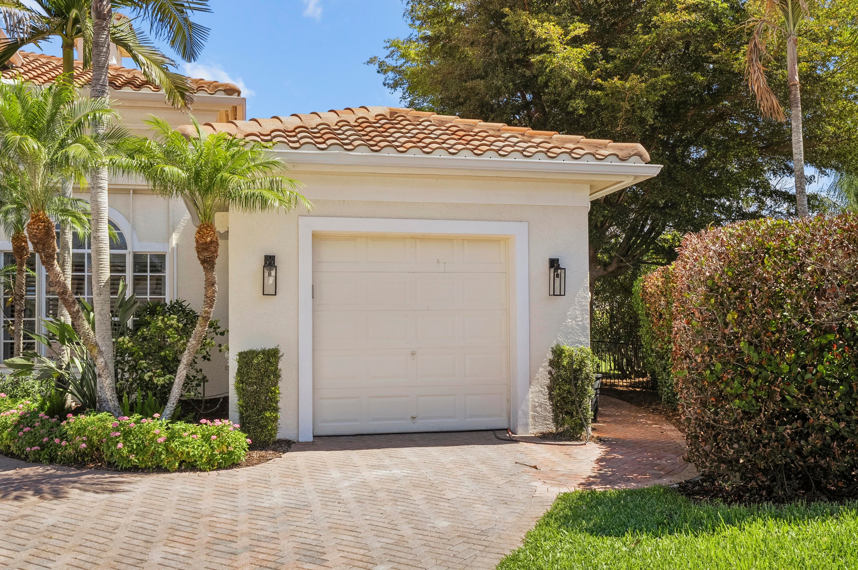 281 Hatteras Palm City FL 34990 — thumbnail 10 of 104