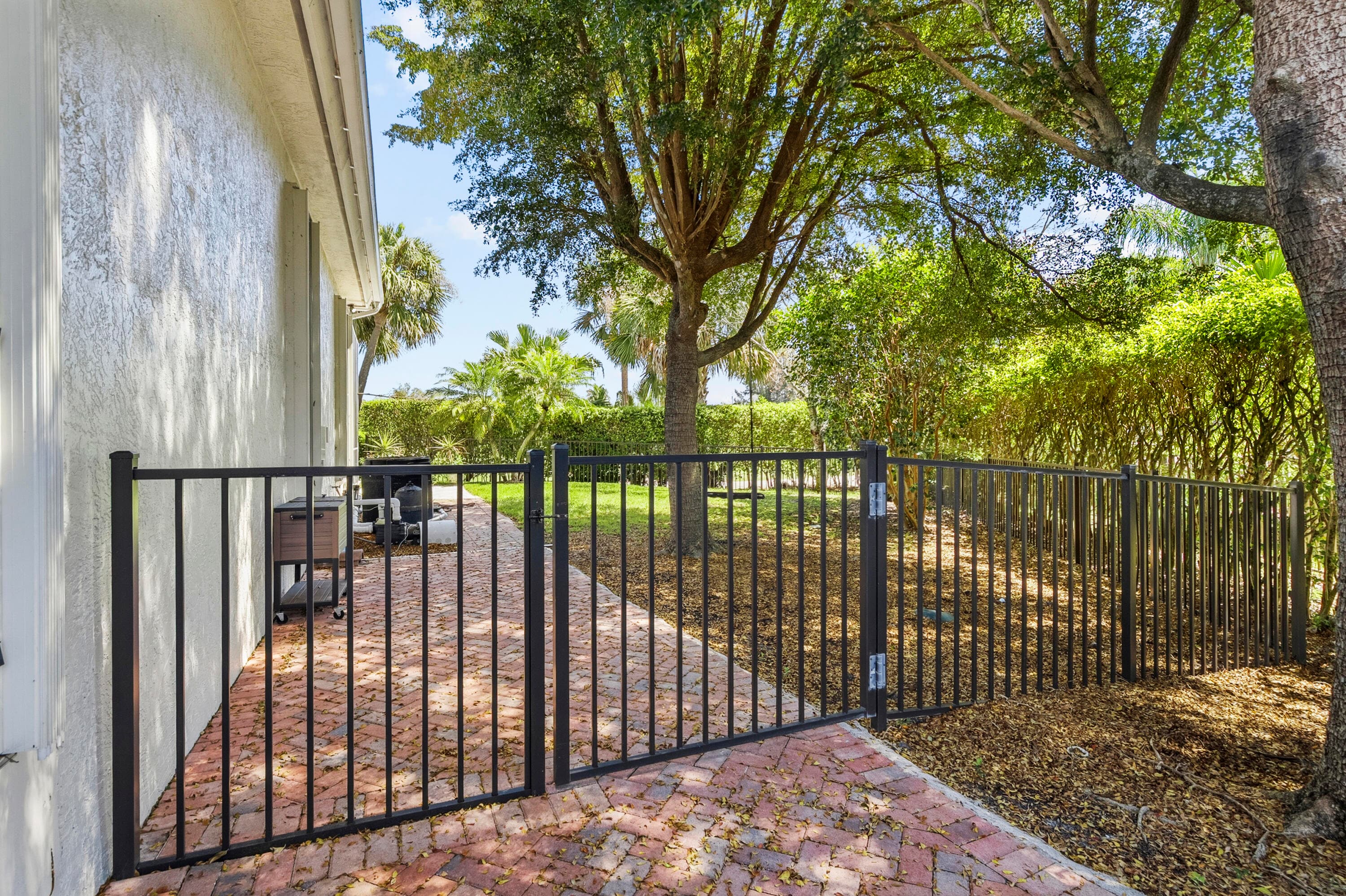 281 Hatteras Palm City FL 34990 — thumbnail 78 of 104