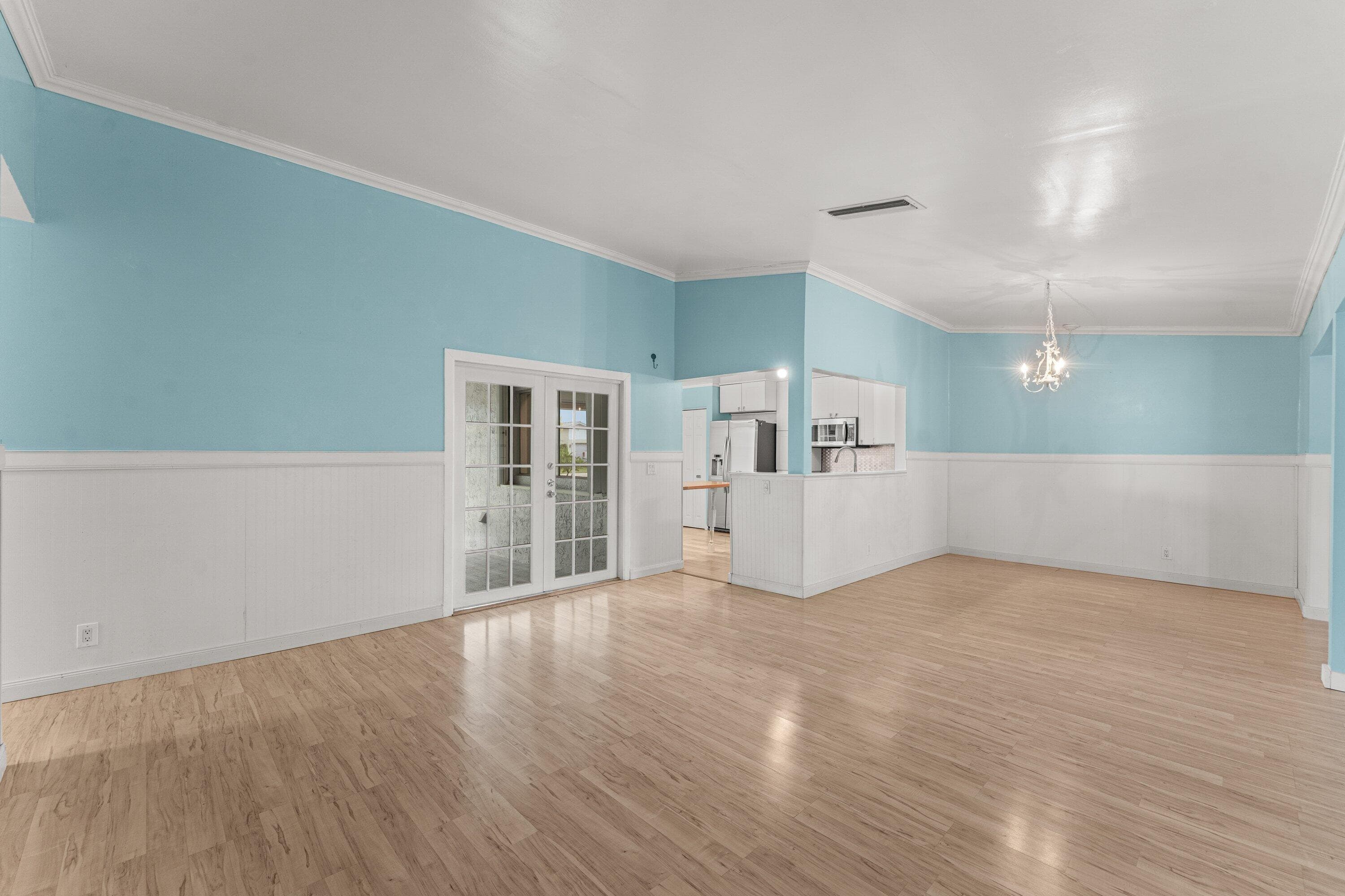 3861 1st Deerfield Beach FL 33442 — thumbnail 7 of 34