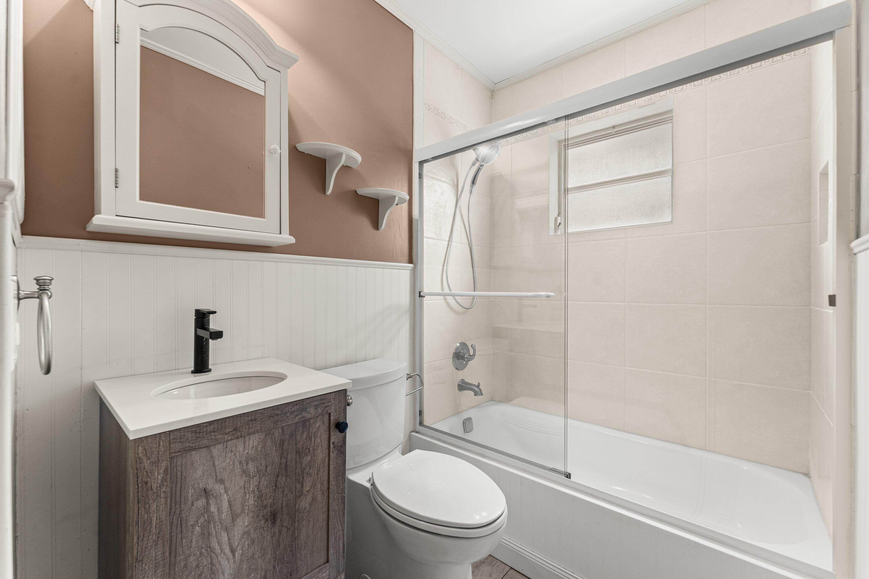 3861 1st Deerfield Beach FL 33442 — thumbnail 19 of 34